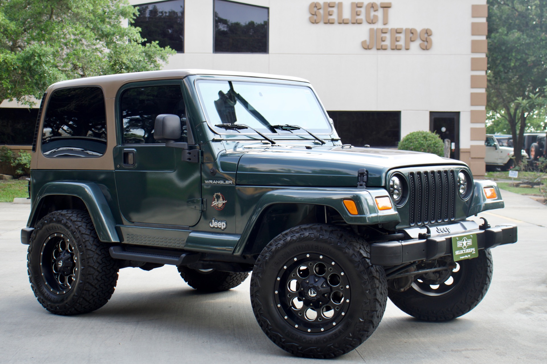 Used-2002-Jeep-Wrangler-Sahara