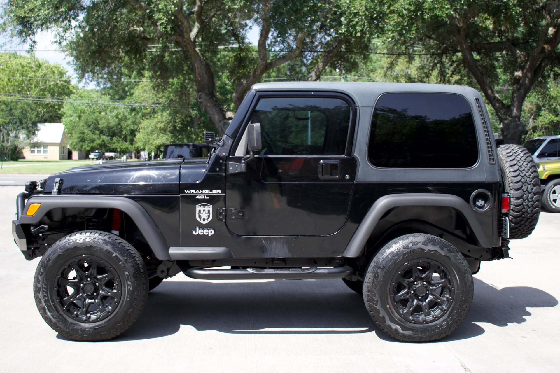 Used-2000-Jeep-Wrangler-Sport