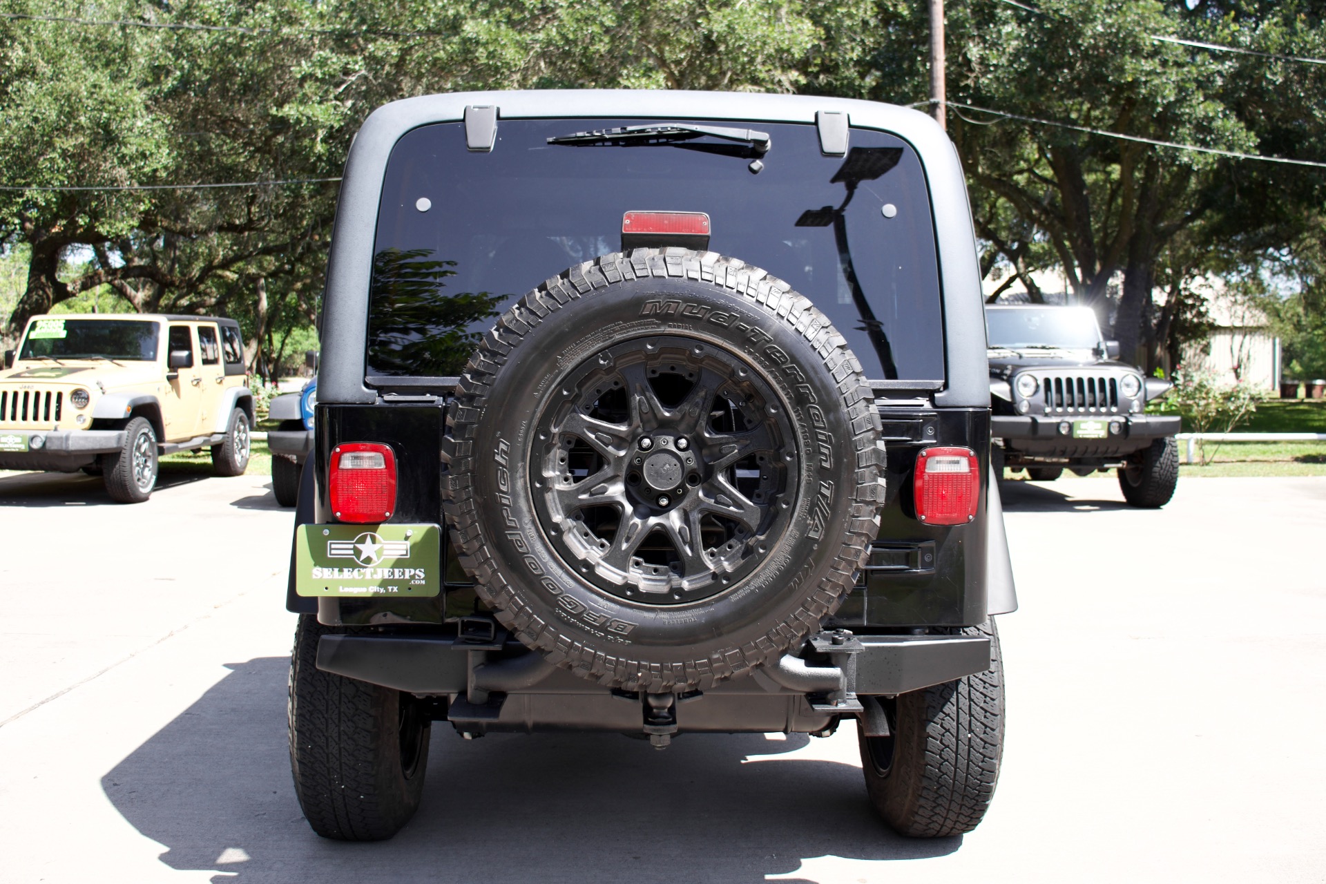 Used-2000-Jeep-Wrangler-Sport