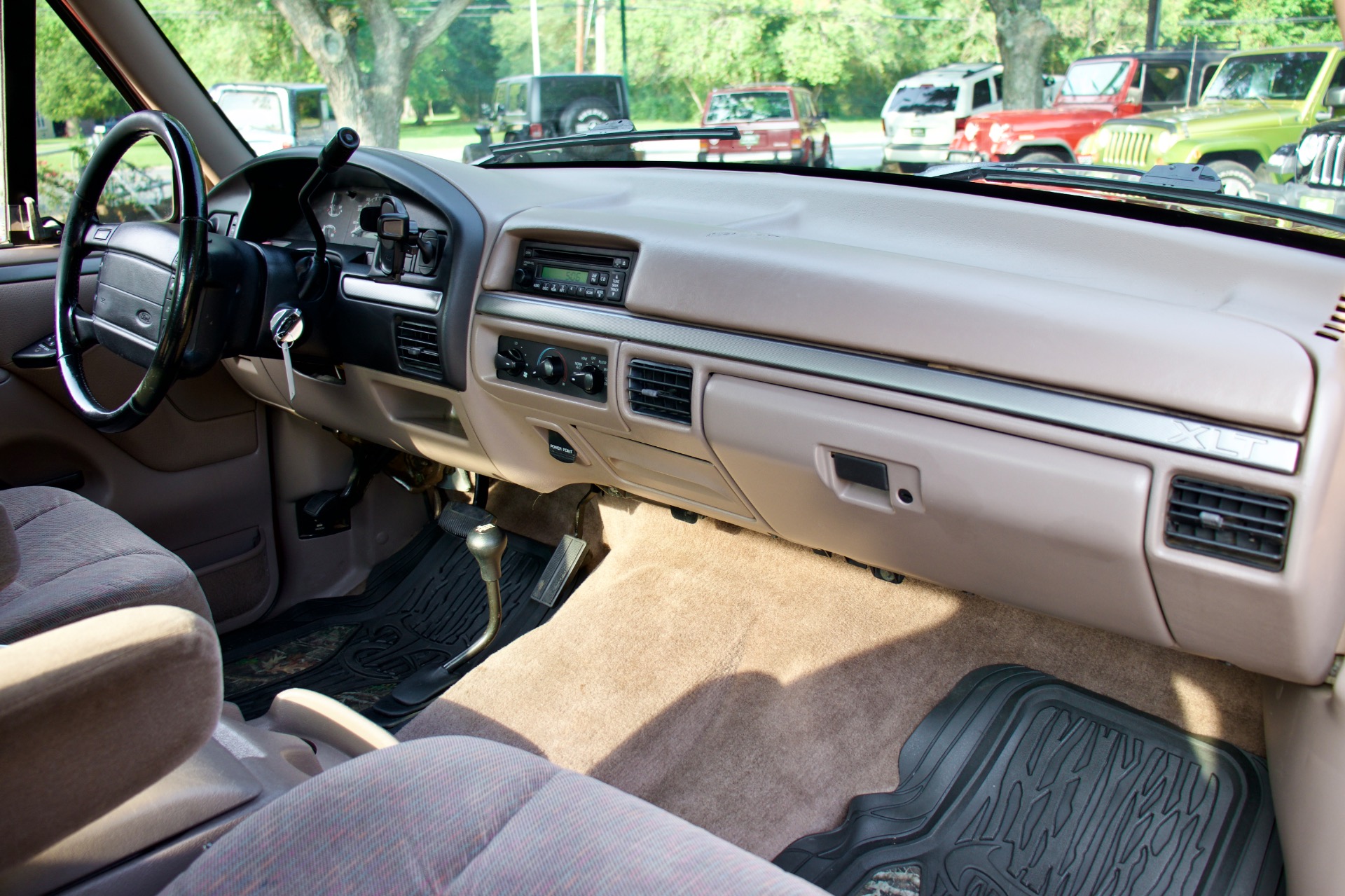 Used-1994-Ford-F-150-4x4-XLT