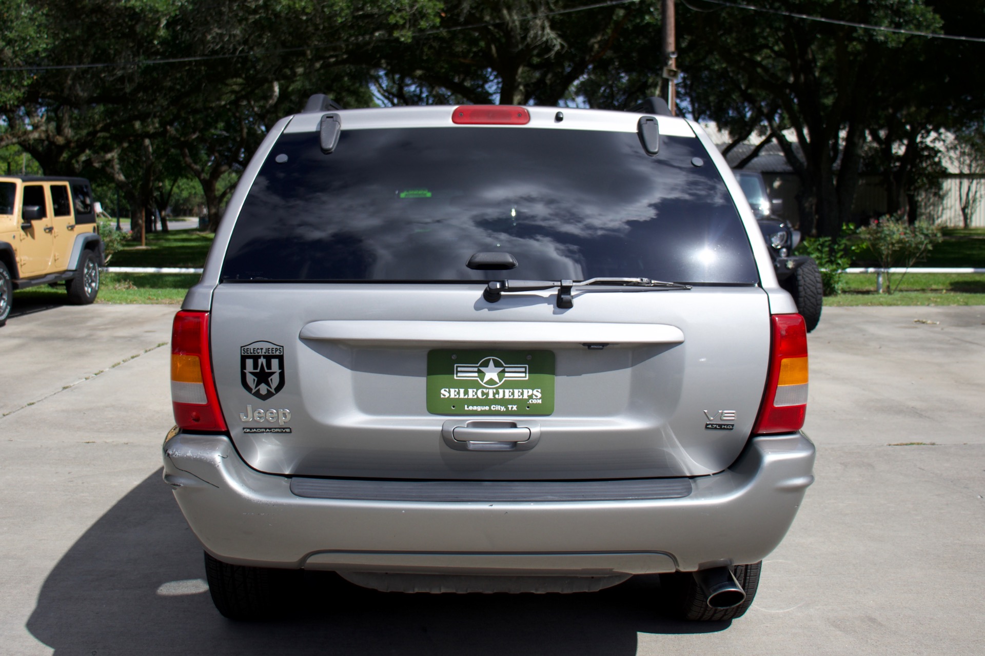 Used-2002-Jeep-Grand-Cherokee-Limited