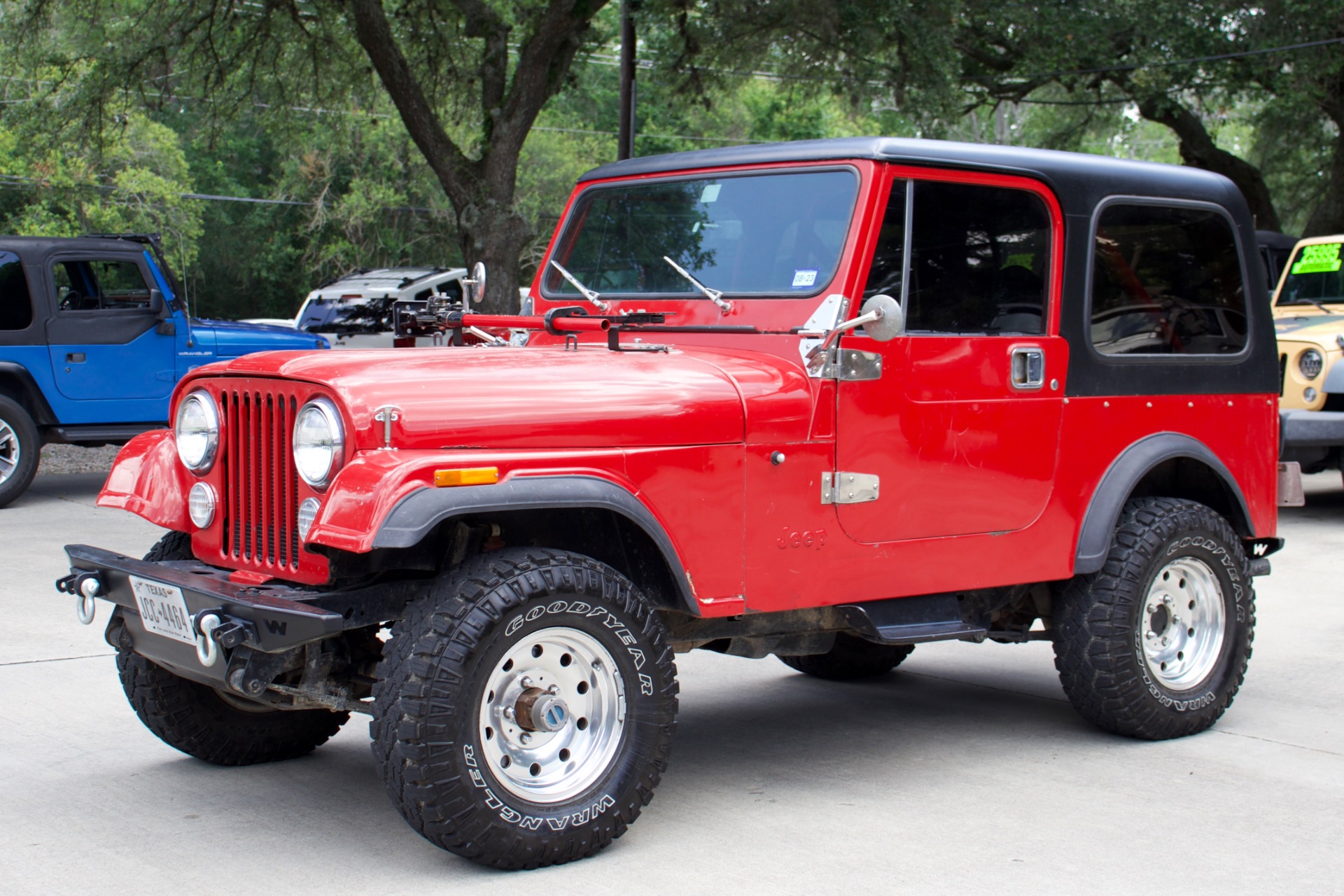 Used-1982-Jeep-CJ-7