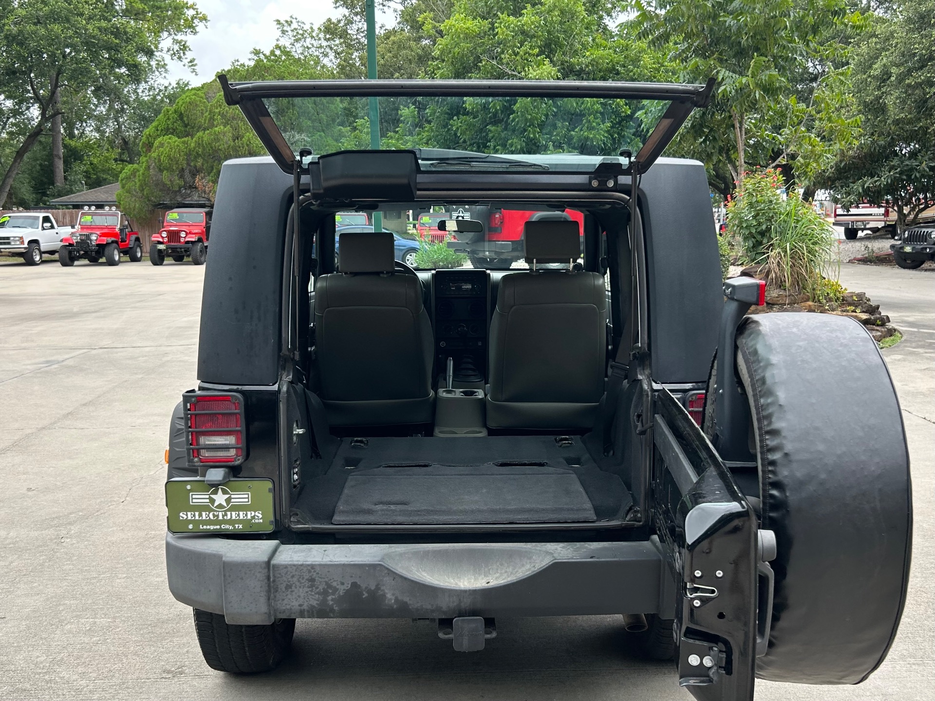 Used-2009-Jeep-Wrangler-X