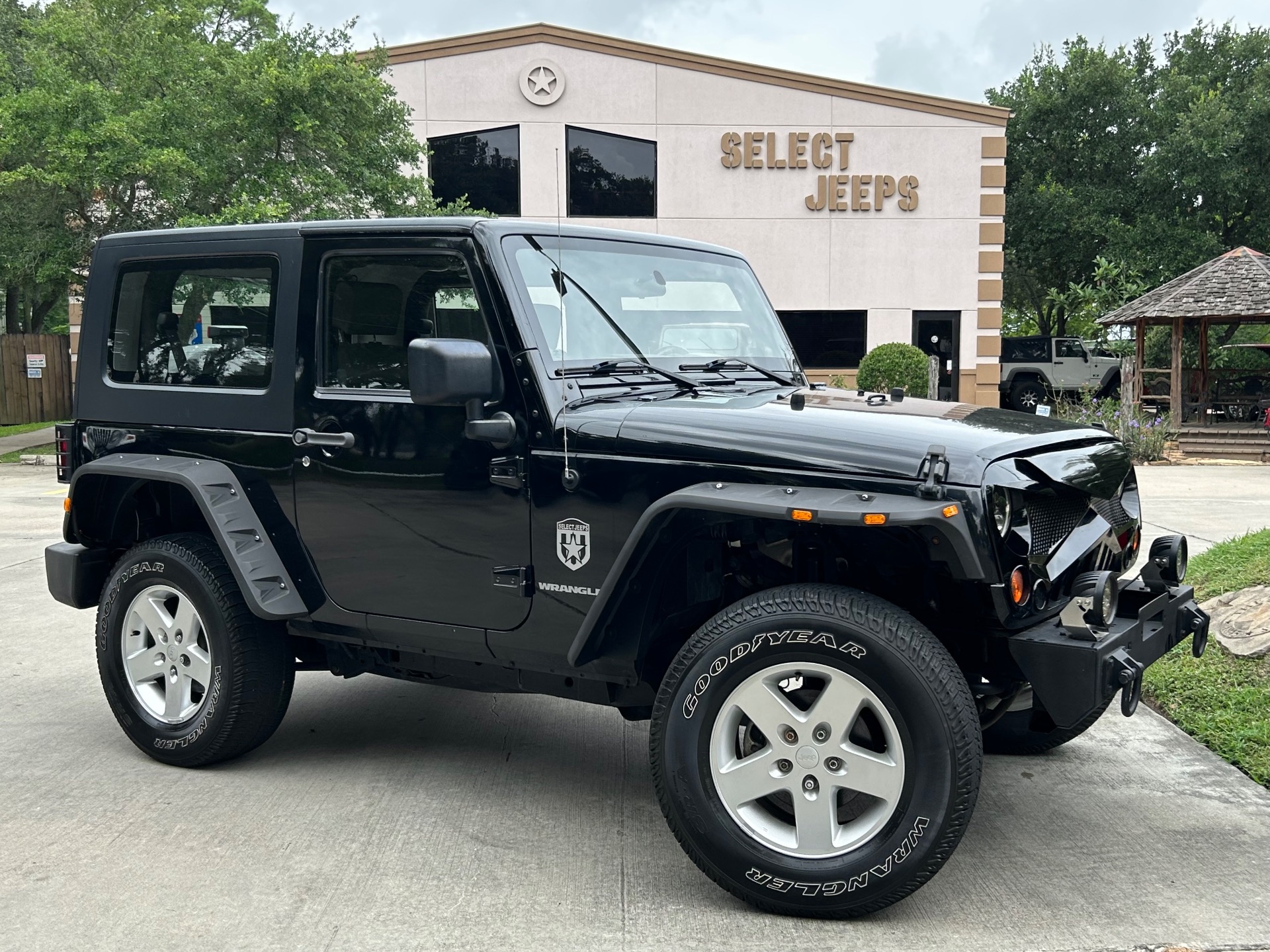 Used-2009-Jeep-Wrangler-X