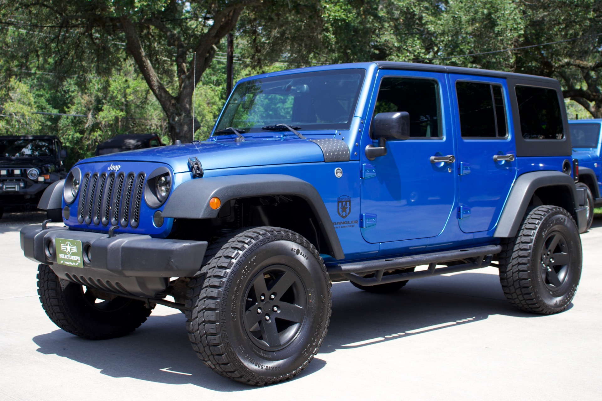 Used-2016-Jeep-Wrangler-Unlimited-Sport-S