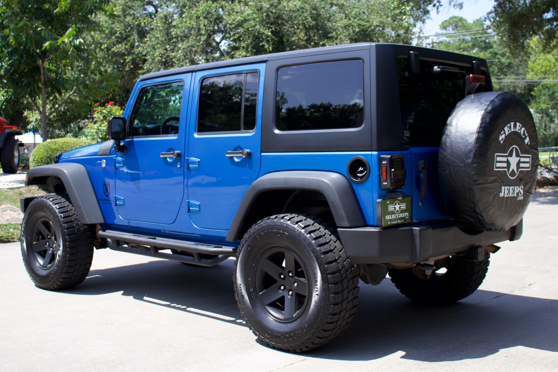 Used-2016-Jeep-Wrangler-Unlimited-Sport-S