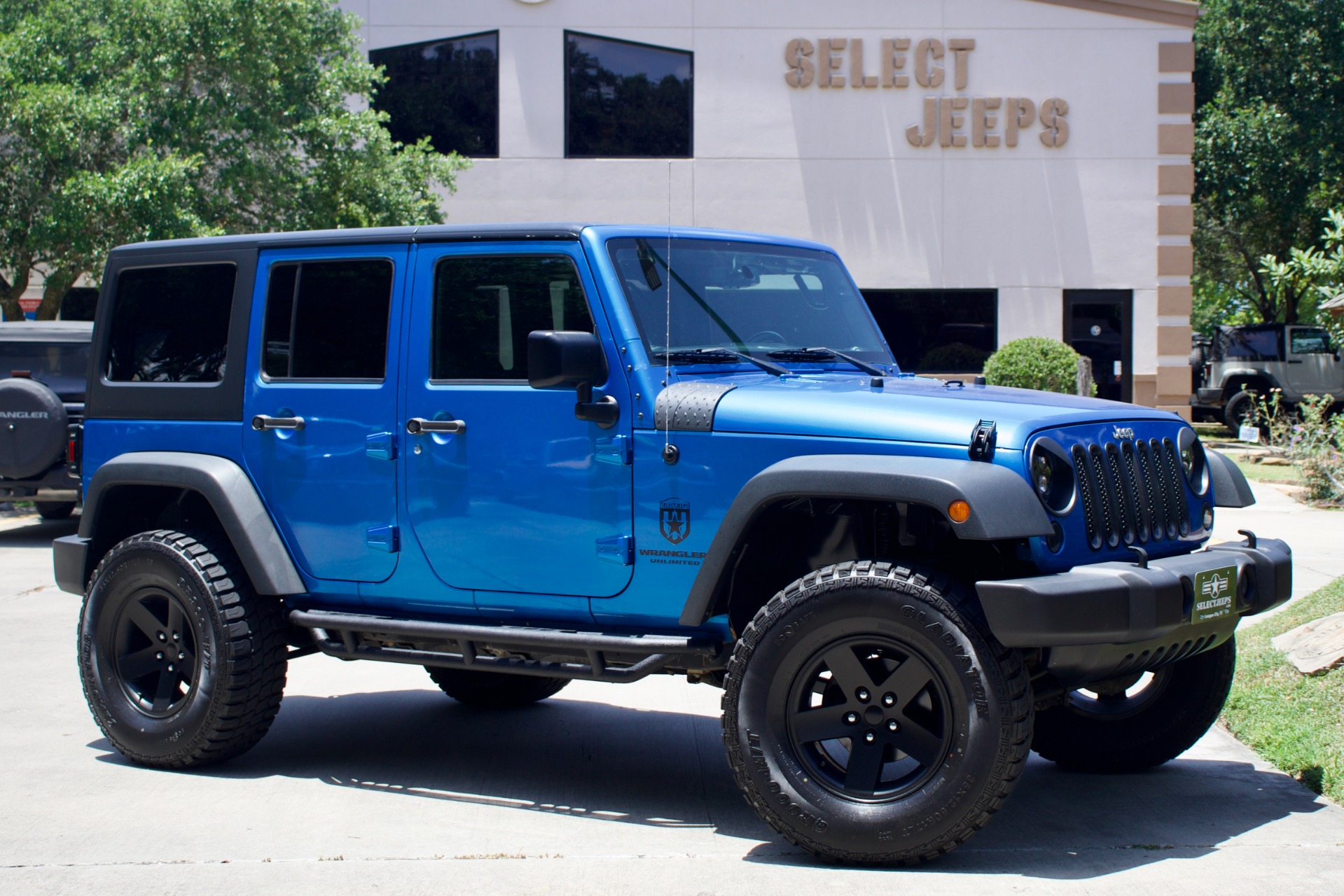 Used-2016-Jeep-Wrangler-Unlimited-Sport-S