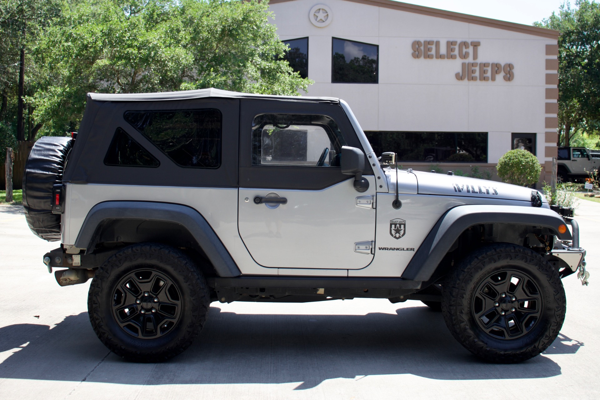 Used-2014-Jeep-Wrangler-Willys-Wheeler-Edition