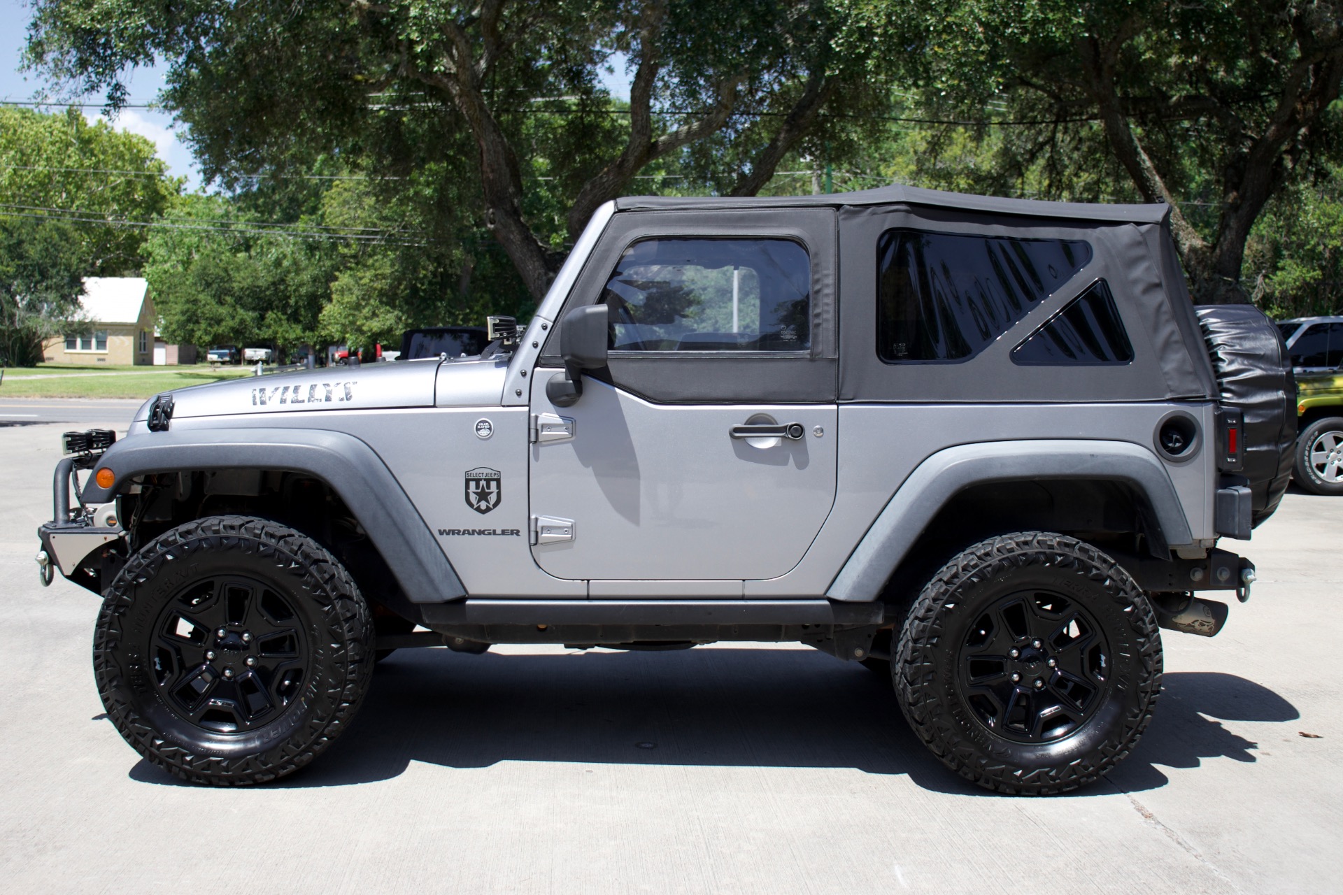 Used-2014-Jeep-Wrangler-Willys-Wheeler-Edition