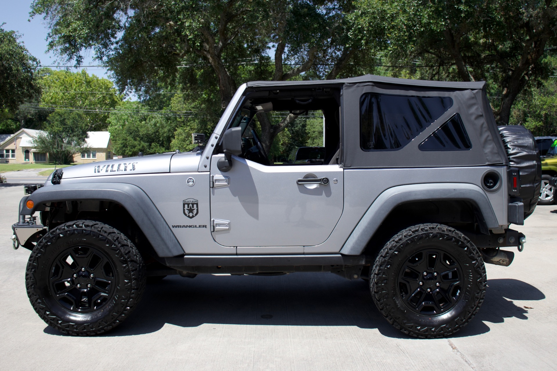 Used-2014-Jeep-Wrangler-Willys-Wheeler-Edition