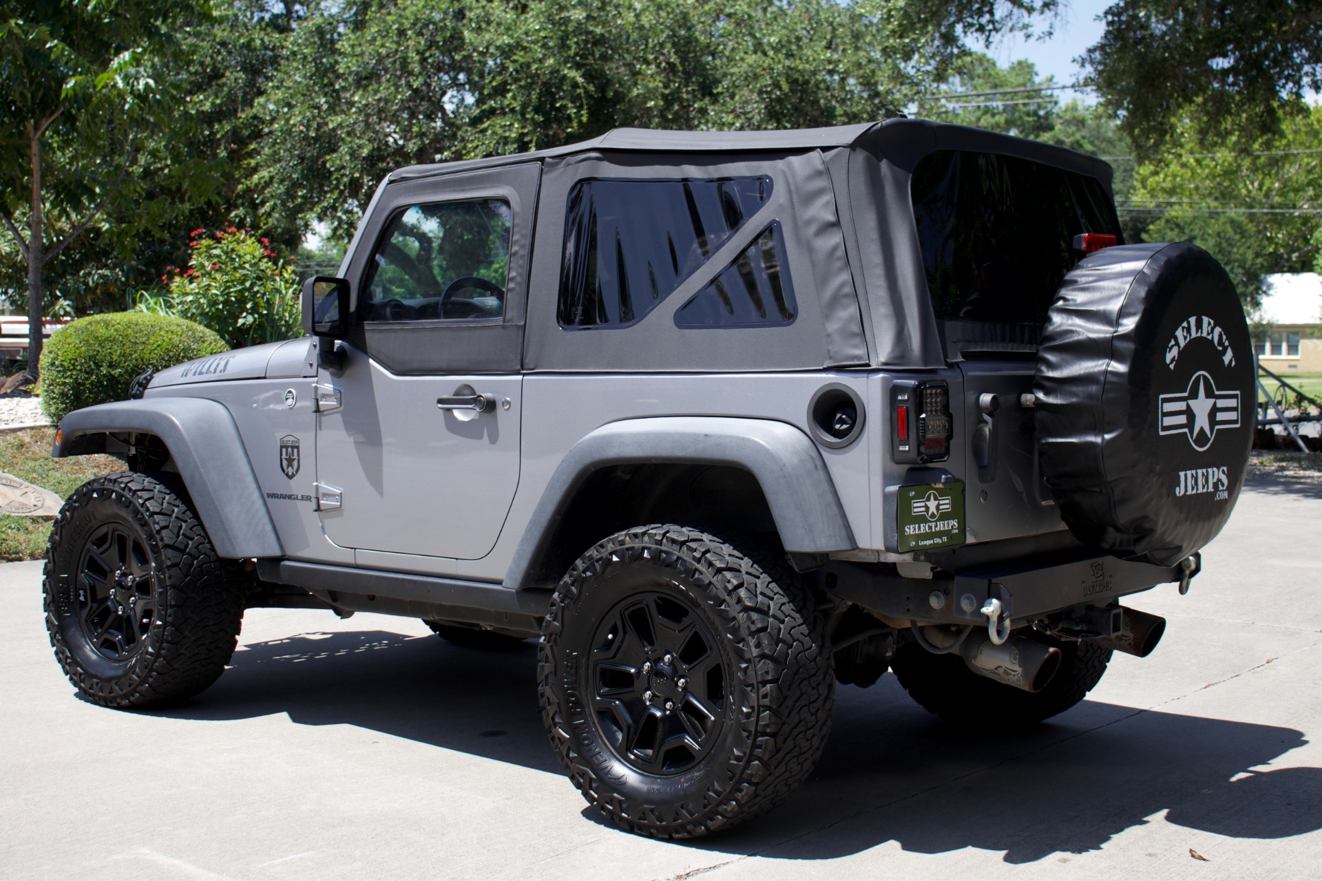 Used-2014-Jeep-Wrangler-Willys-Wheeler-Edition