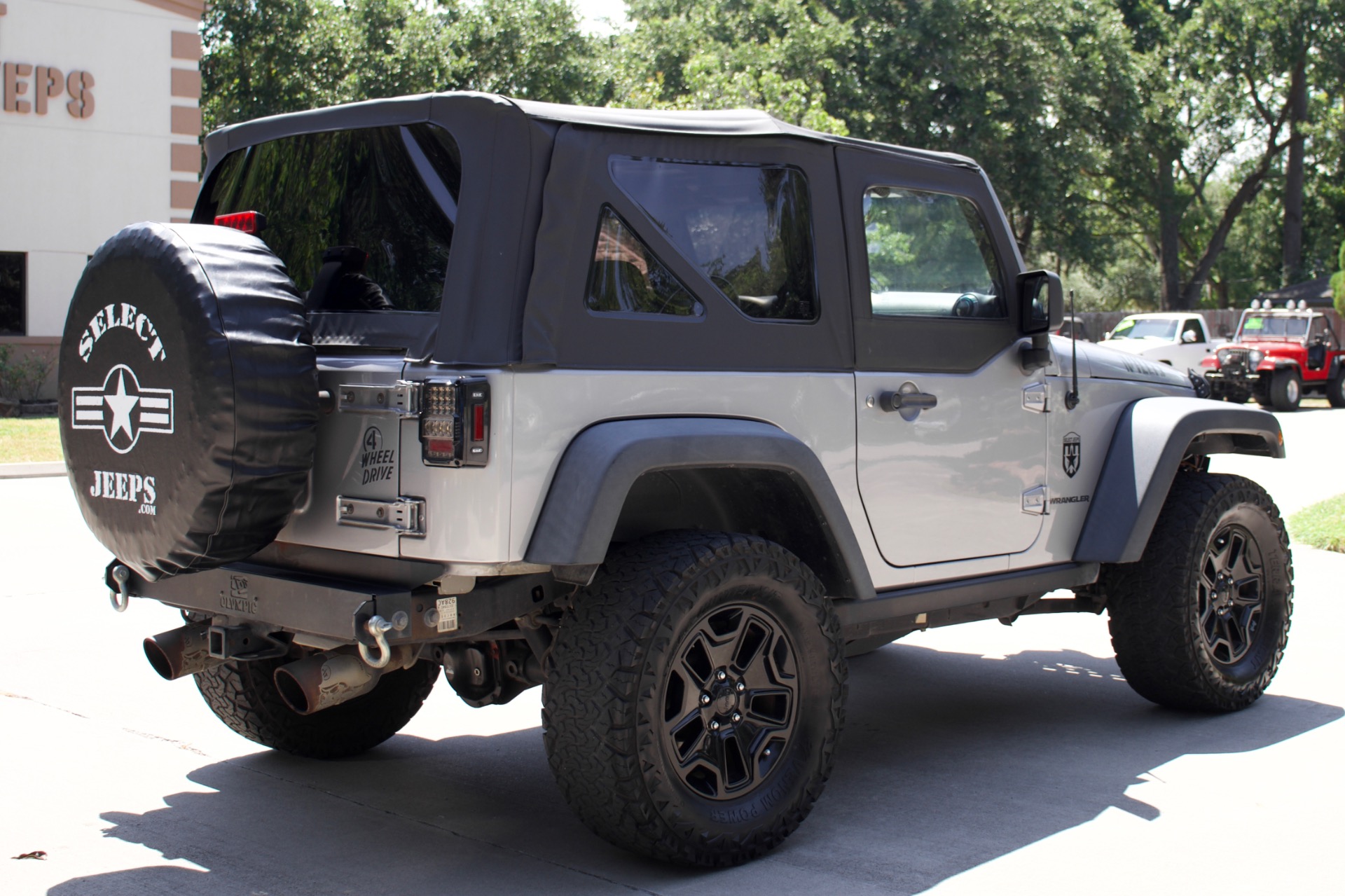 Used-2014-Jeep-Wrangler-Willys-Wheeler-Edition