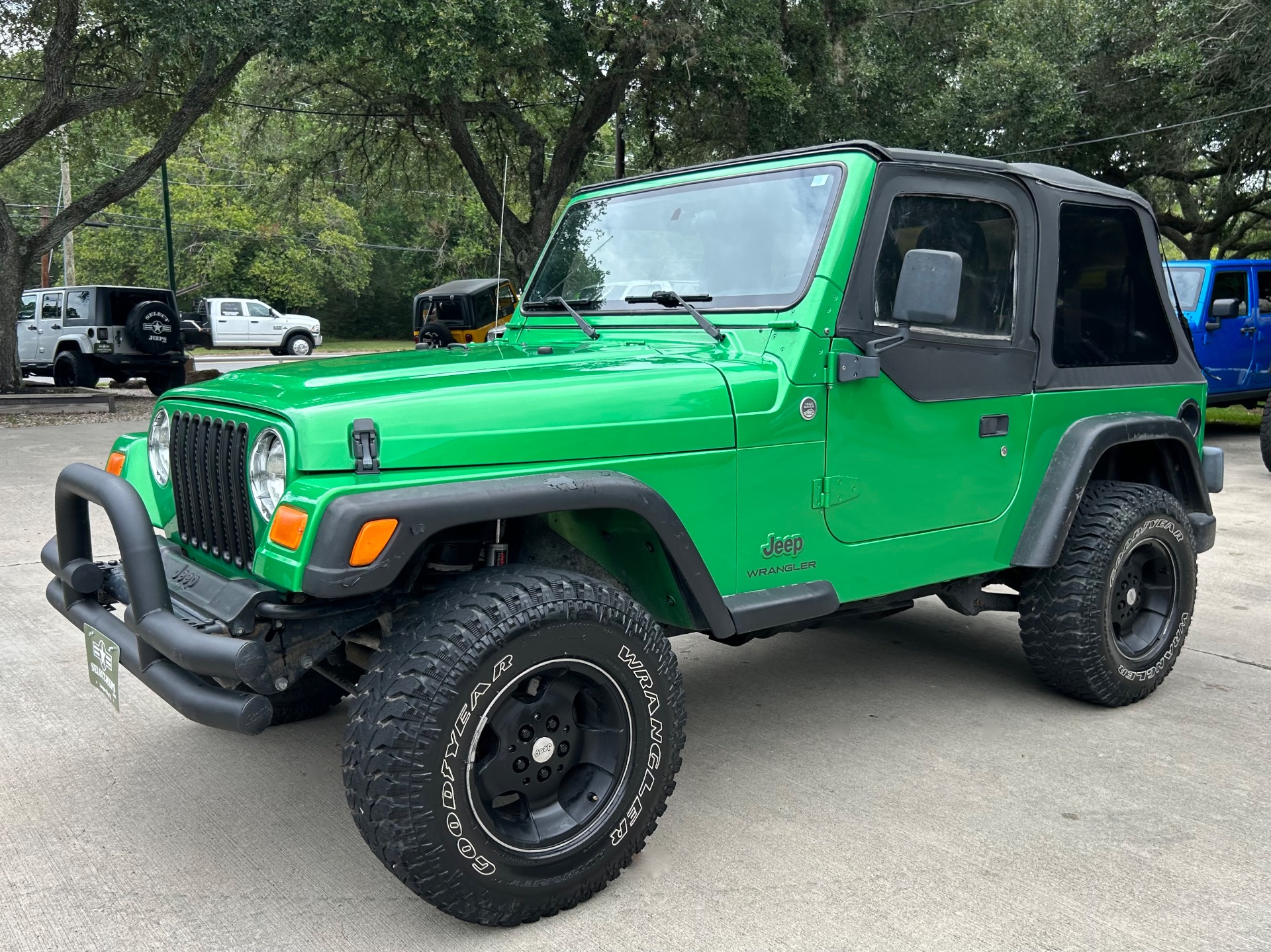 Used-2005-Jeep-Wrangler-SE