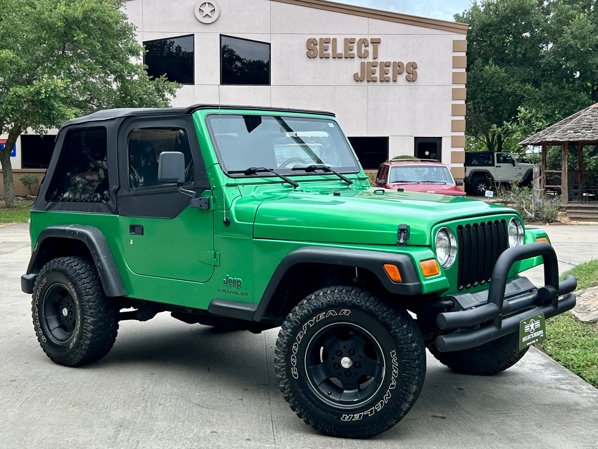 Used-2005-Jeep-Wrangler-SE