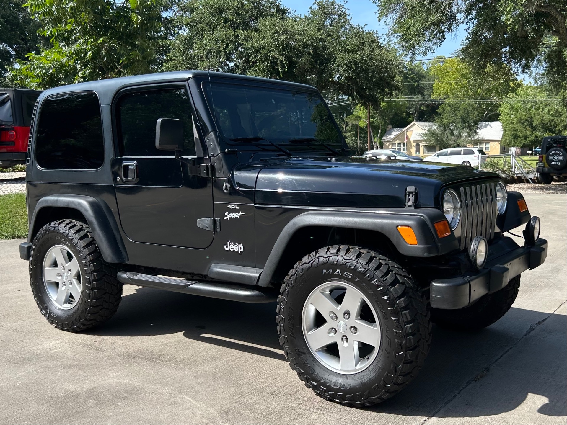 Used-2000-Jeep-Wrangler-Sport