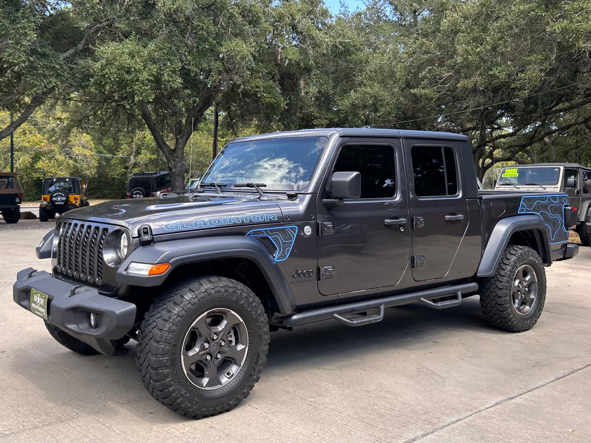 Used-2020-Jeep-Gladiator-Sport