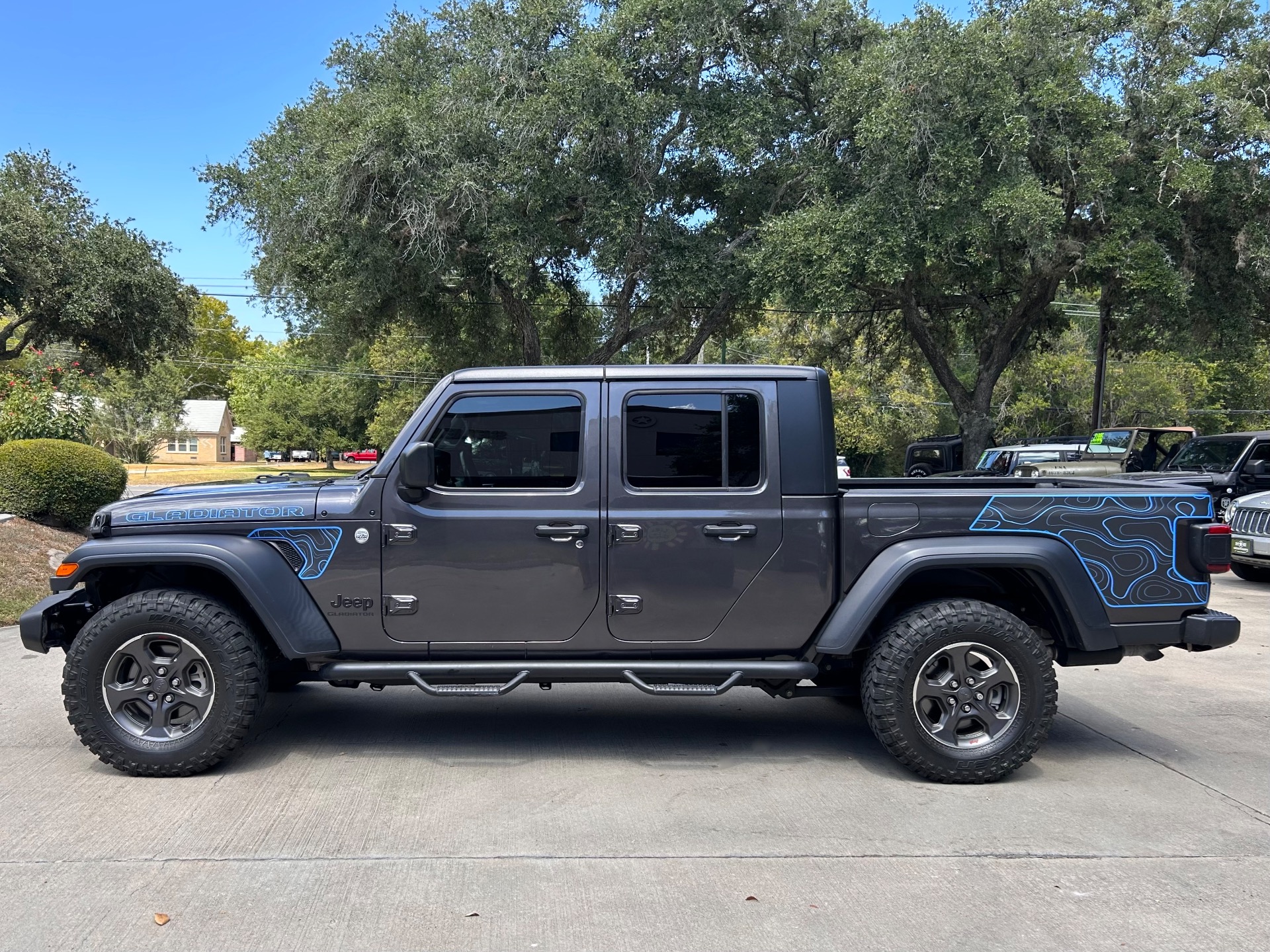 Used-2020-Jeep-Gladiator-Sport