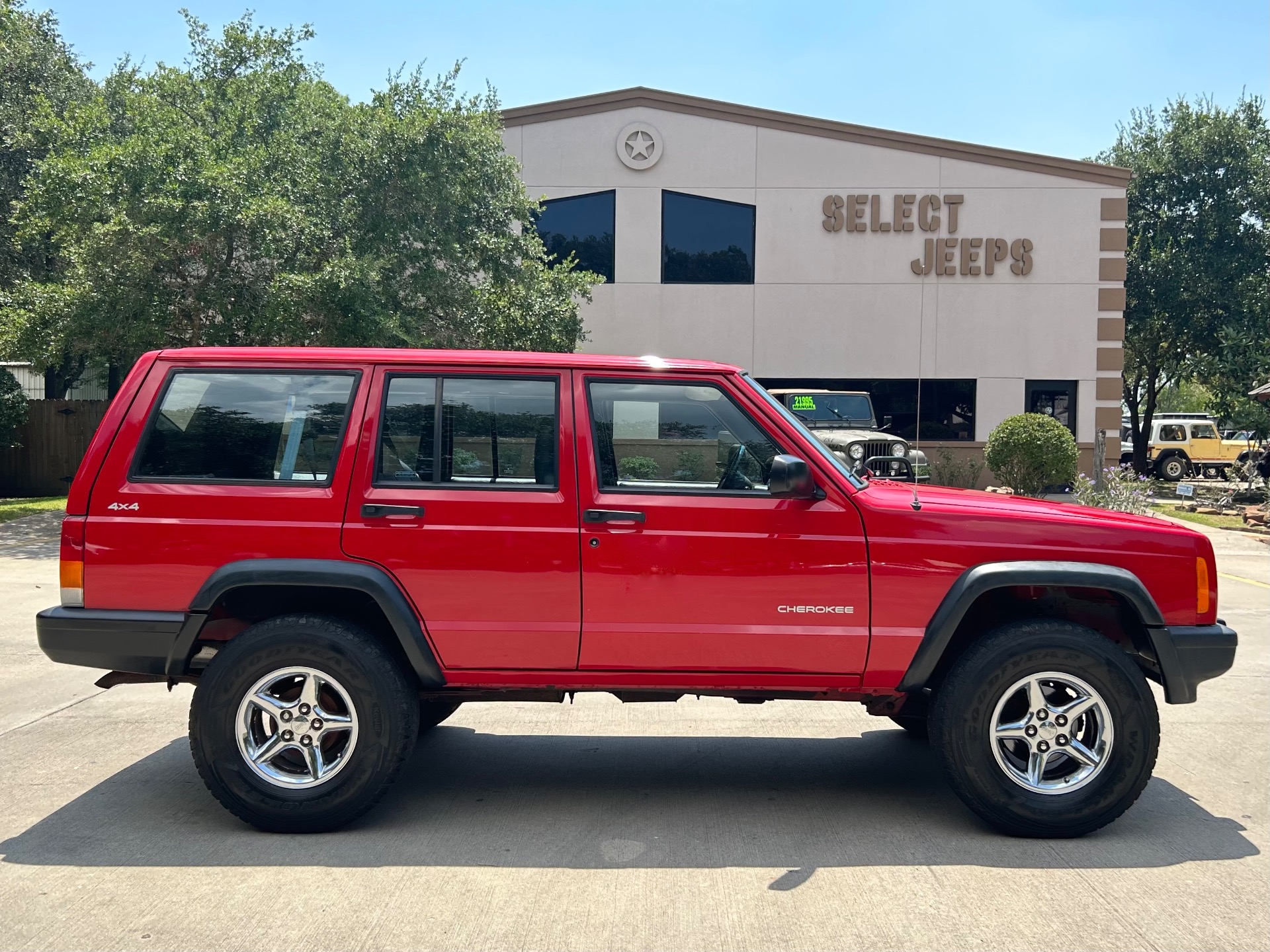 Used-1999-Jeep-Cherokee-SE