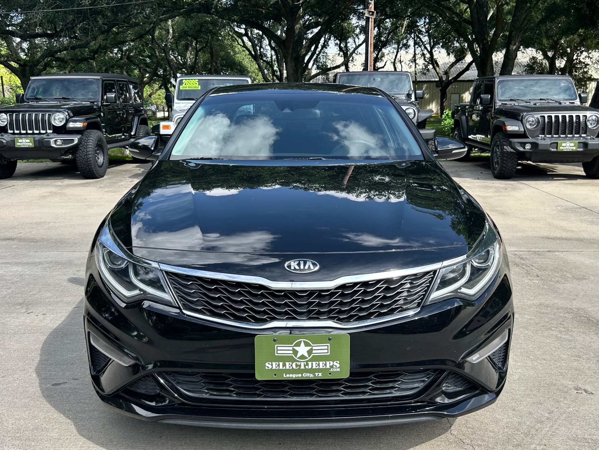 Used-2020-Kia-Optima-LX