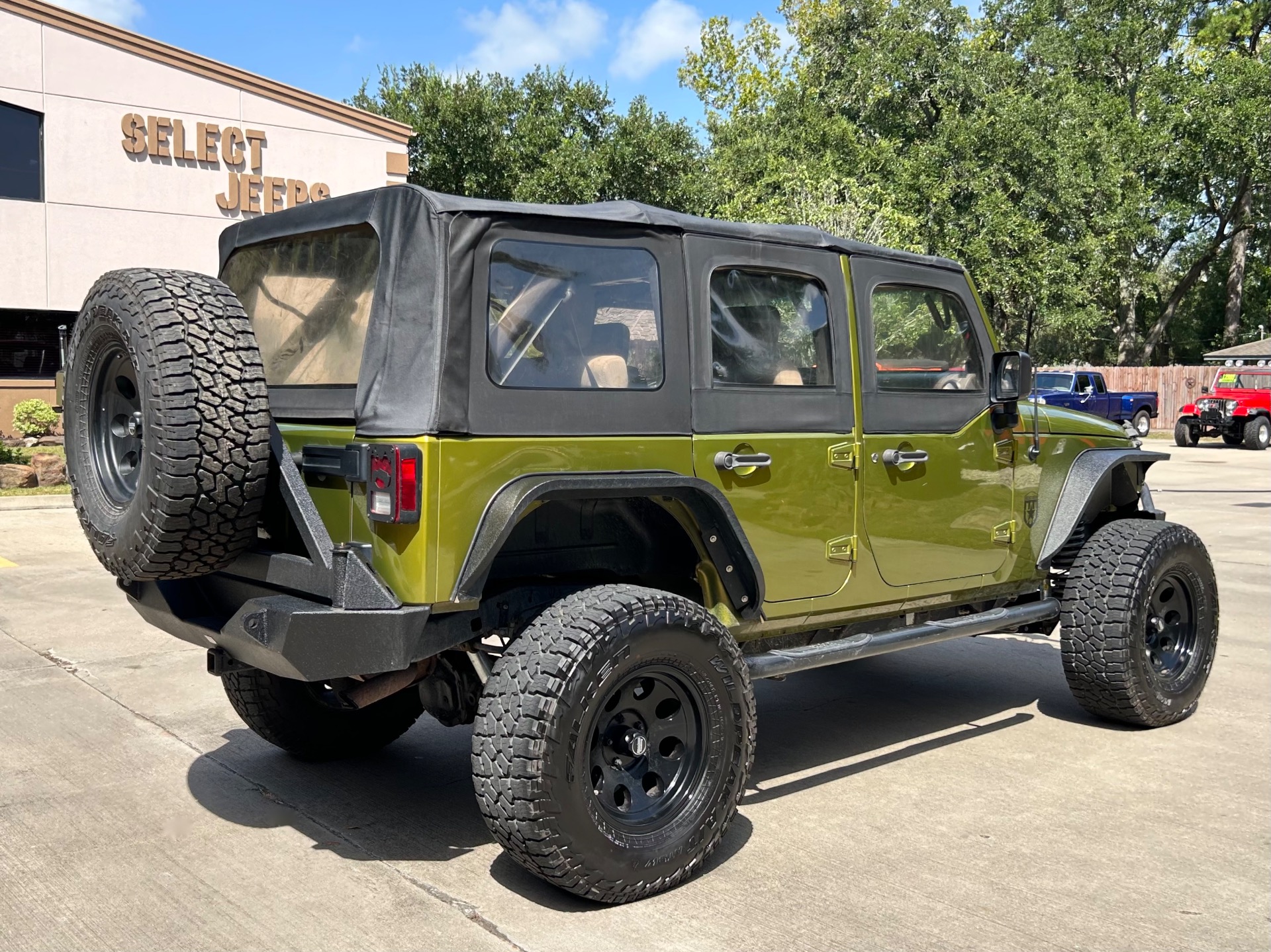 Used-2008-Jeep-Wrangler-Unlimited-X