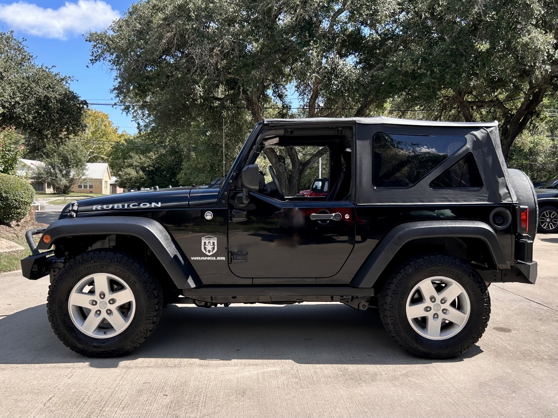 Used-2008-Jeep-Wrangler-Rubicon