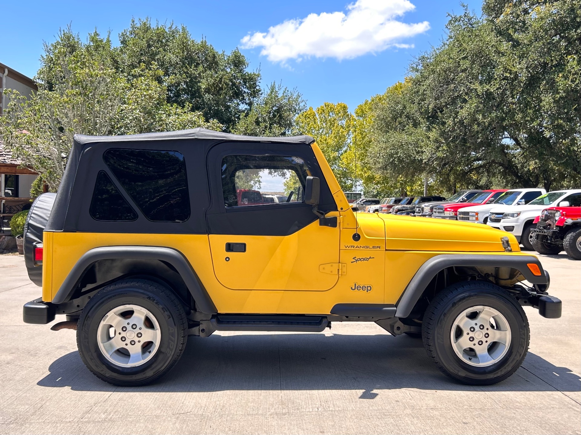 Used-2002-Jeep-Wrangler-Sport