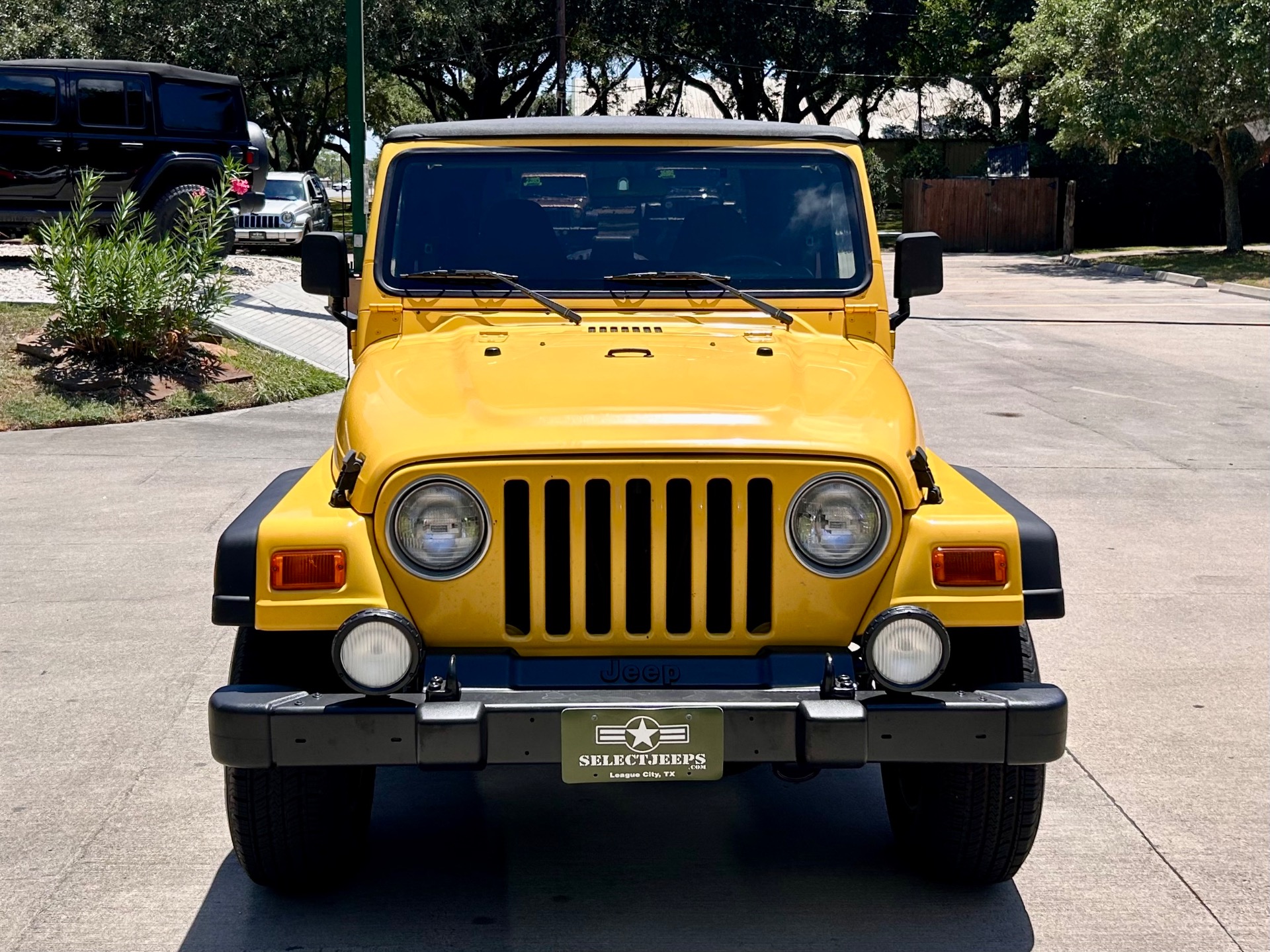 Used-2002-Jeep-Wrangler-Sport