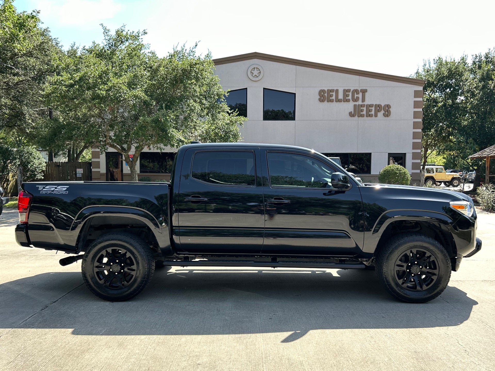 Used-2020-Toyota-Tacoma-SR-TSS-SR