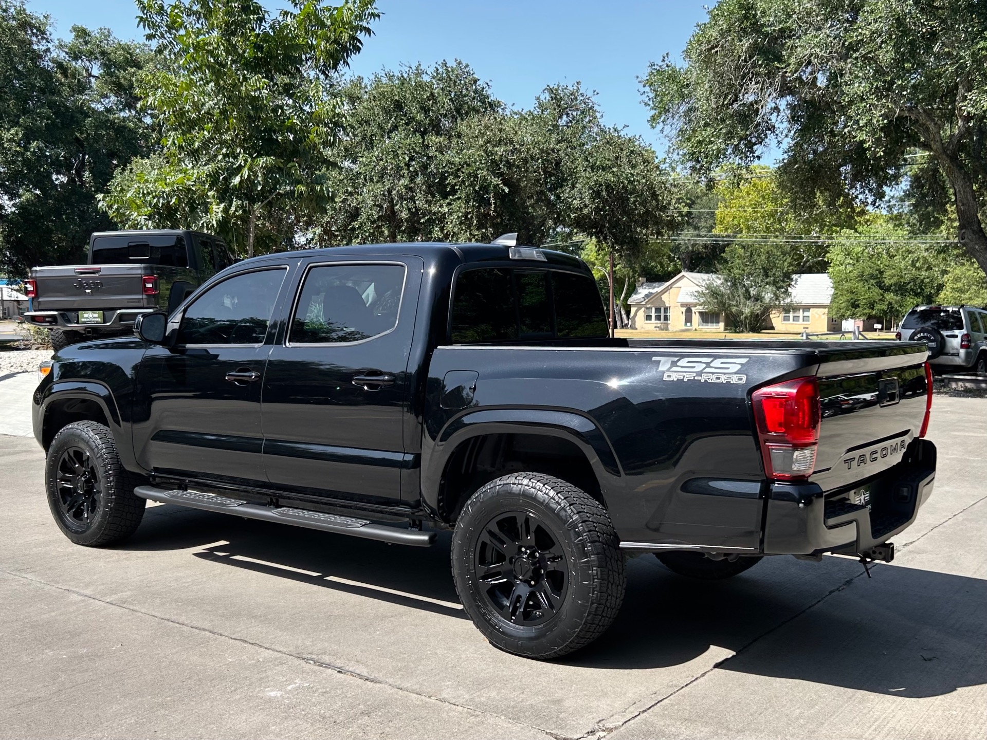 Used-2020-Toyota-Tacoma-SR-TSS-SR