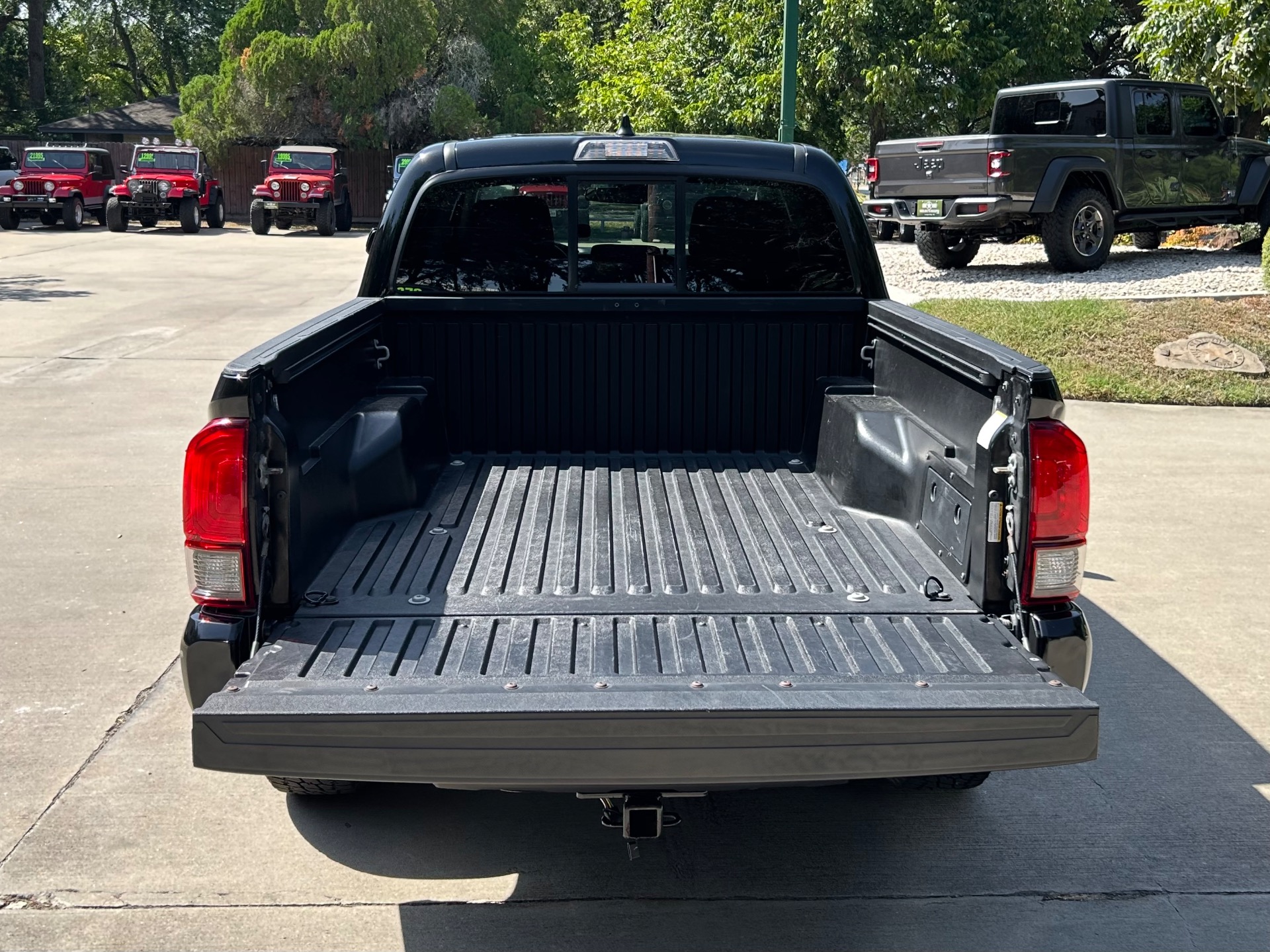 Used-2020-Toyota-Tacoma-SR-TSS-SR