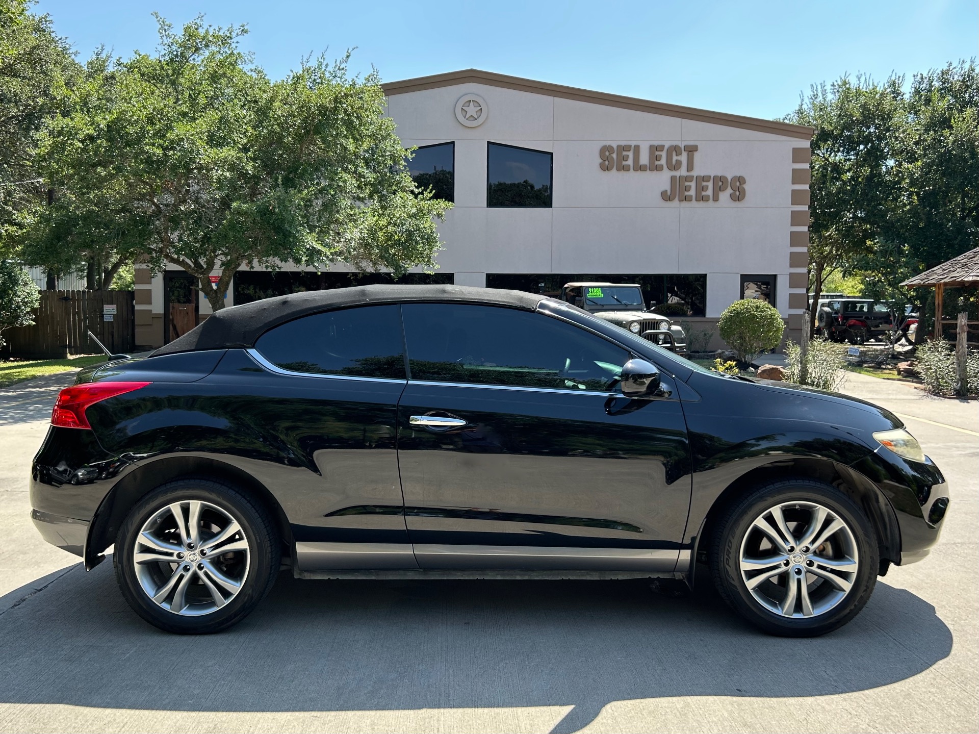 Used-2011-Nissan-Murano