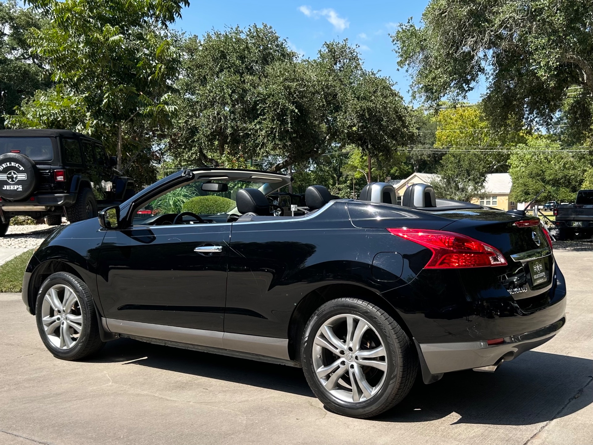 Used-2011-Nissan-Murano