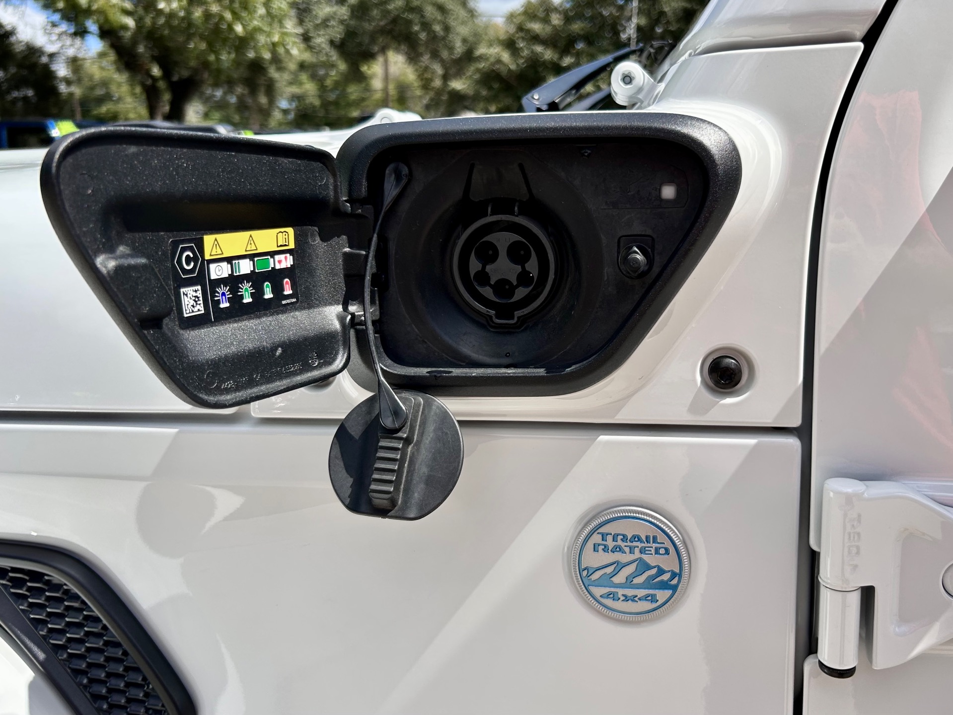 Used-2022-Jeep-Wrangler-Unlimited-Unlimited-Sahara-4xe-Plug-in-Hybrid