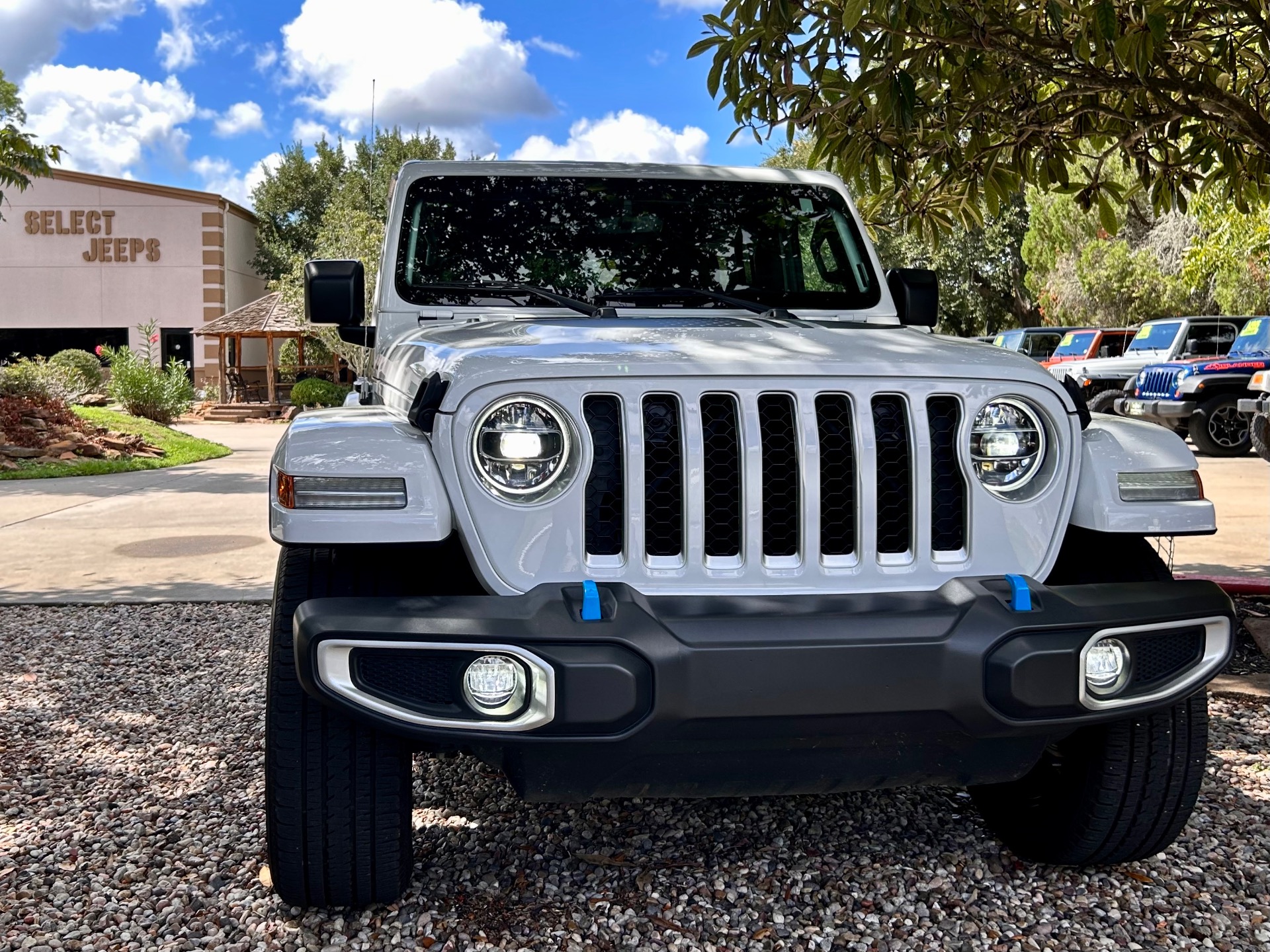 Used-2022-Jeep-Wrangler-Unlimited-Unlimited-Sahara-4xe-Plug-in-Hybrid