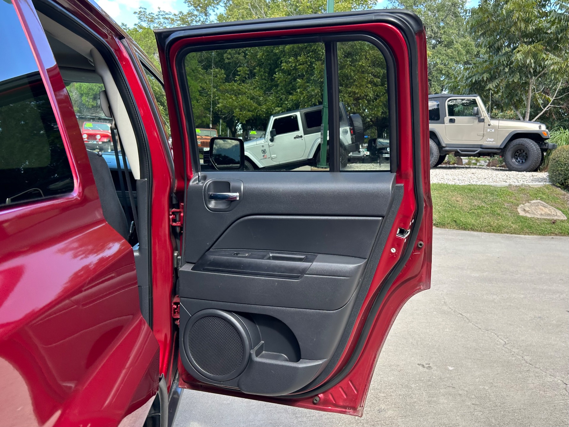 Used-2015-Jeep-Patriot-Sport