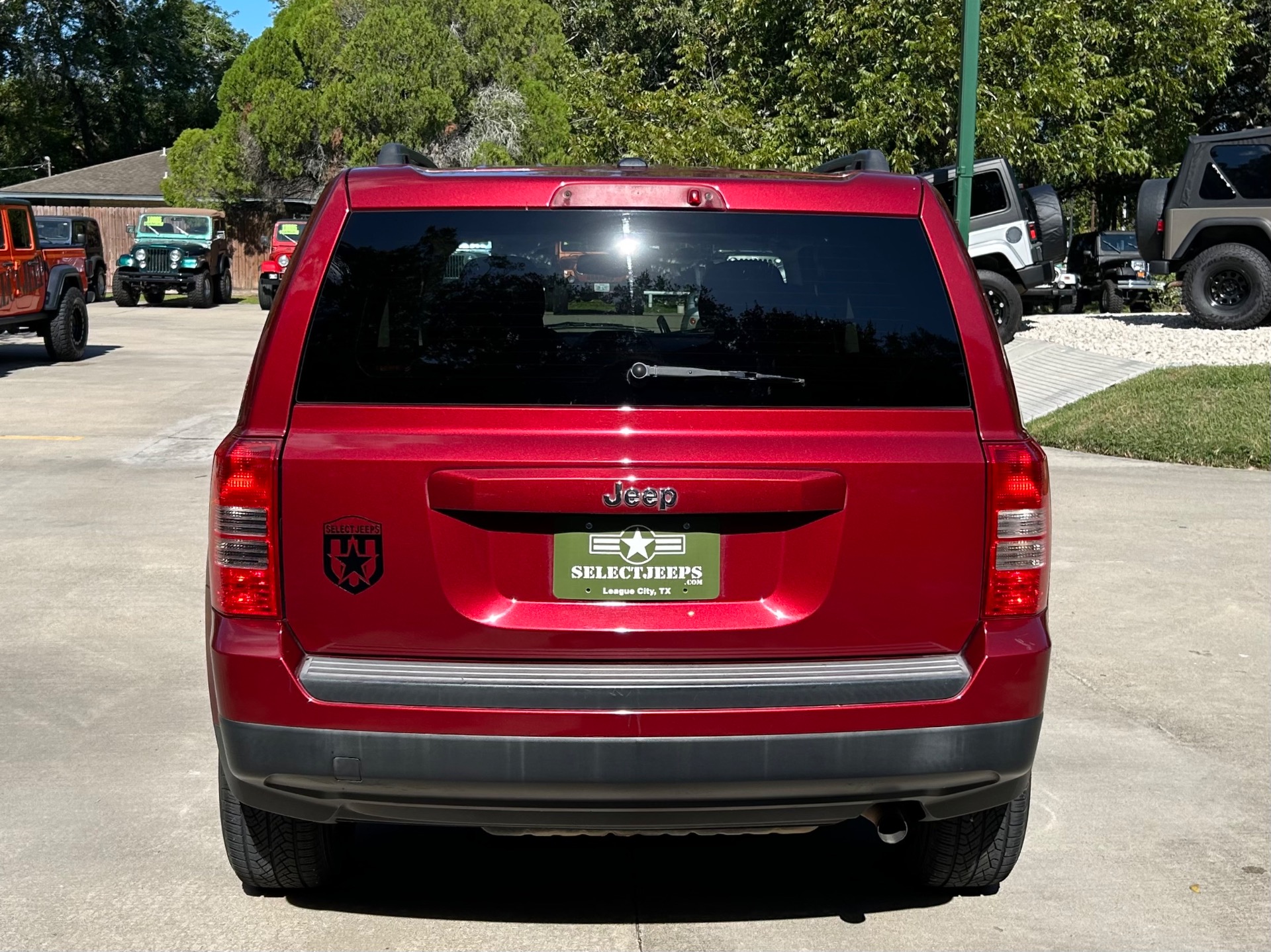 Used-2015-Jeep-Patriot-Sport