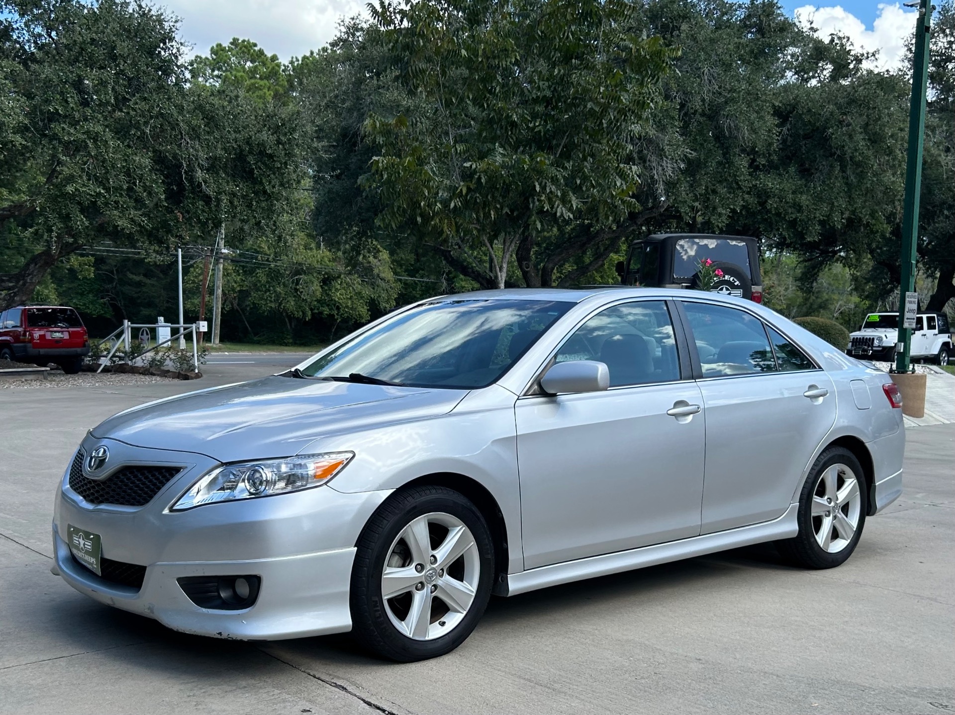 Used-2011-Toyota-Camry-SE