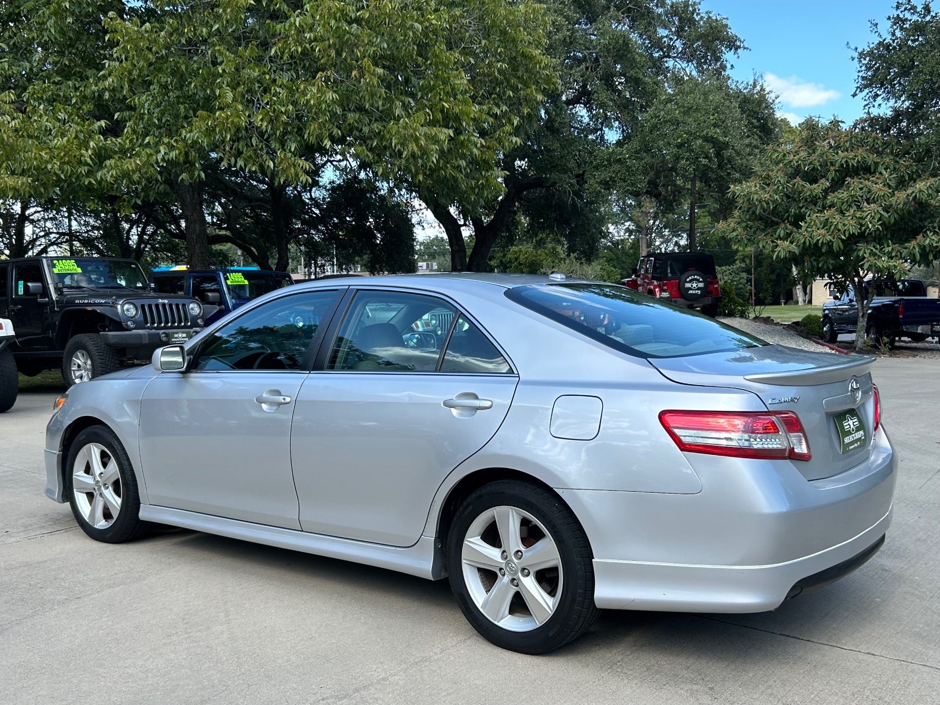 Used-2011-Toyota-Camry-SE