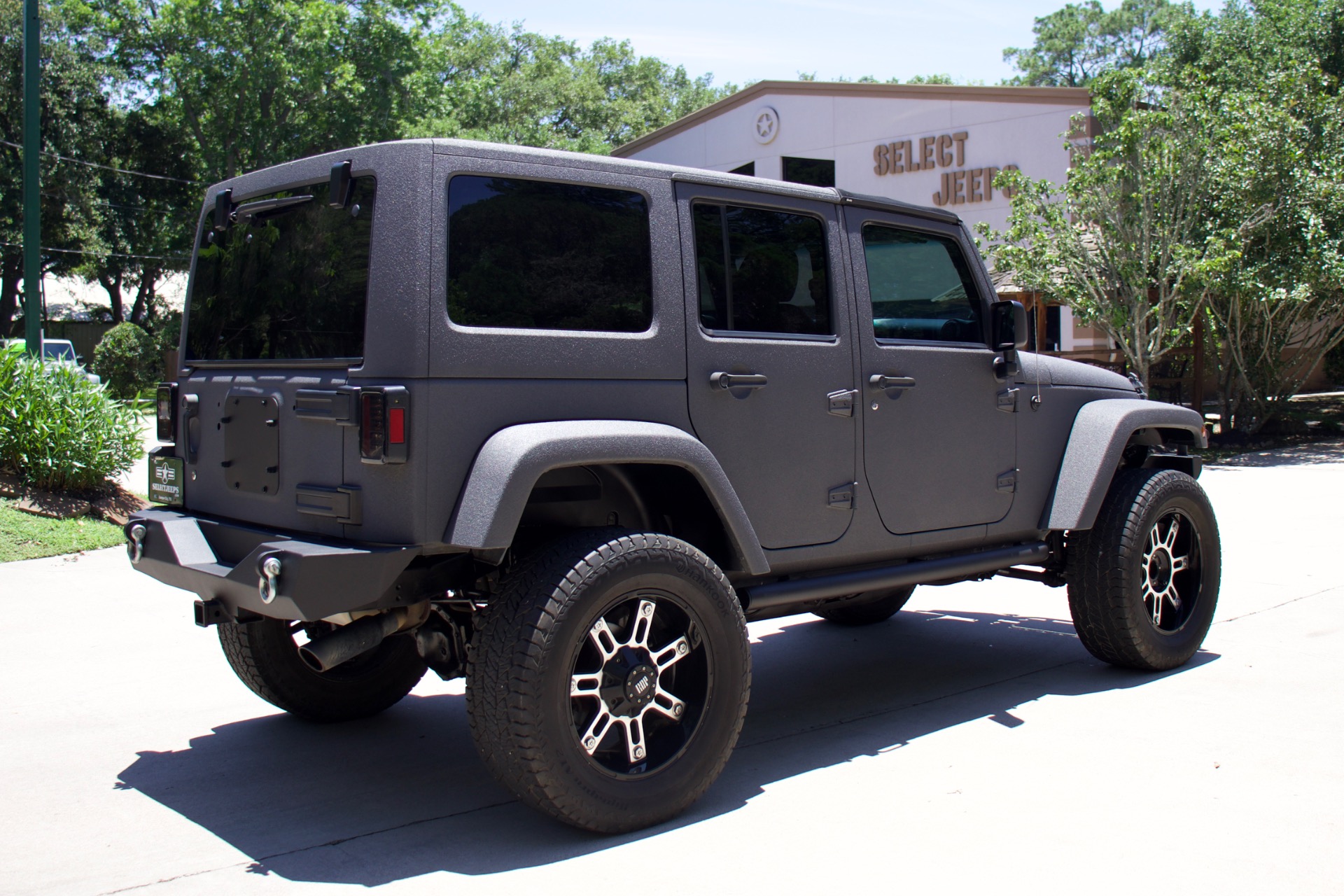 Used-2014-Jeep-Wrangler-Unlimited-Sport