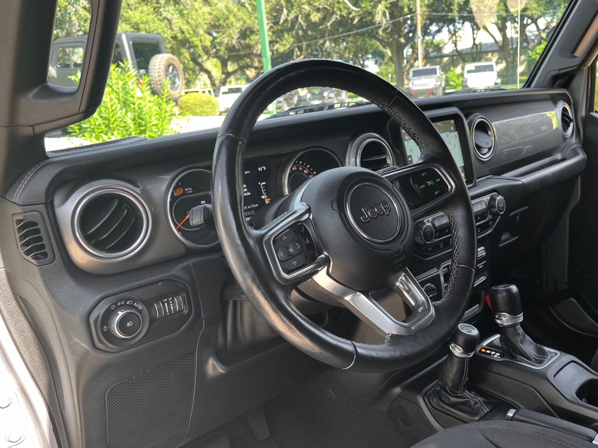 Used-2018-Jeep-Wrangler-Unlimited-Sahara