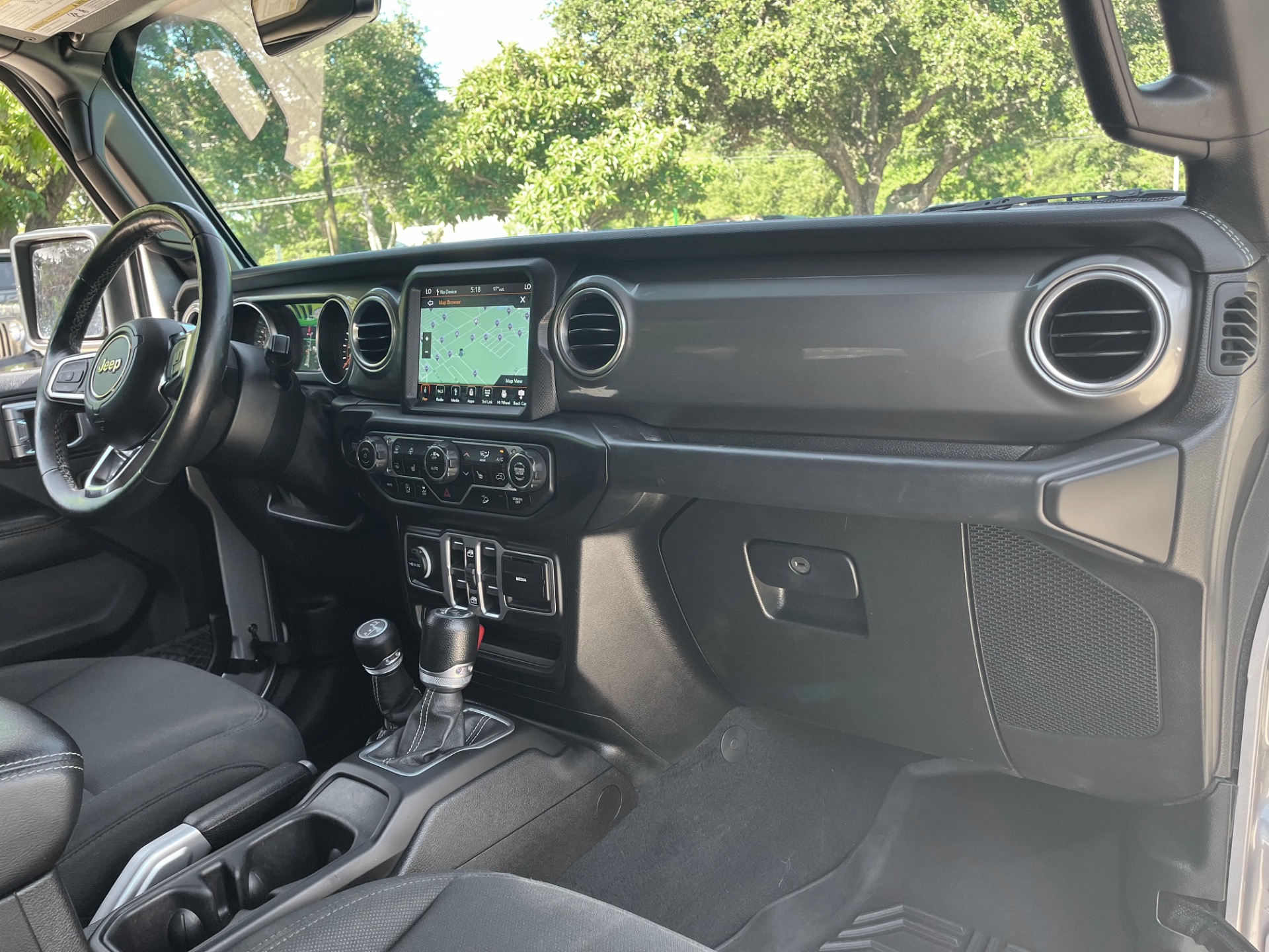 Used-2018-Jeep-Wrangler-Unlimited-Sahara