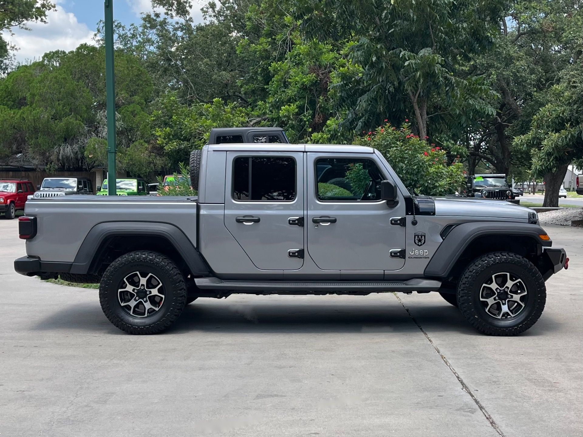 Used-2020-Jeep-Gladiator-Overland