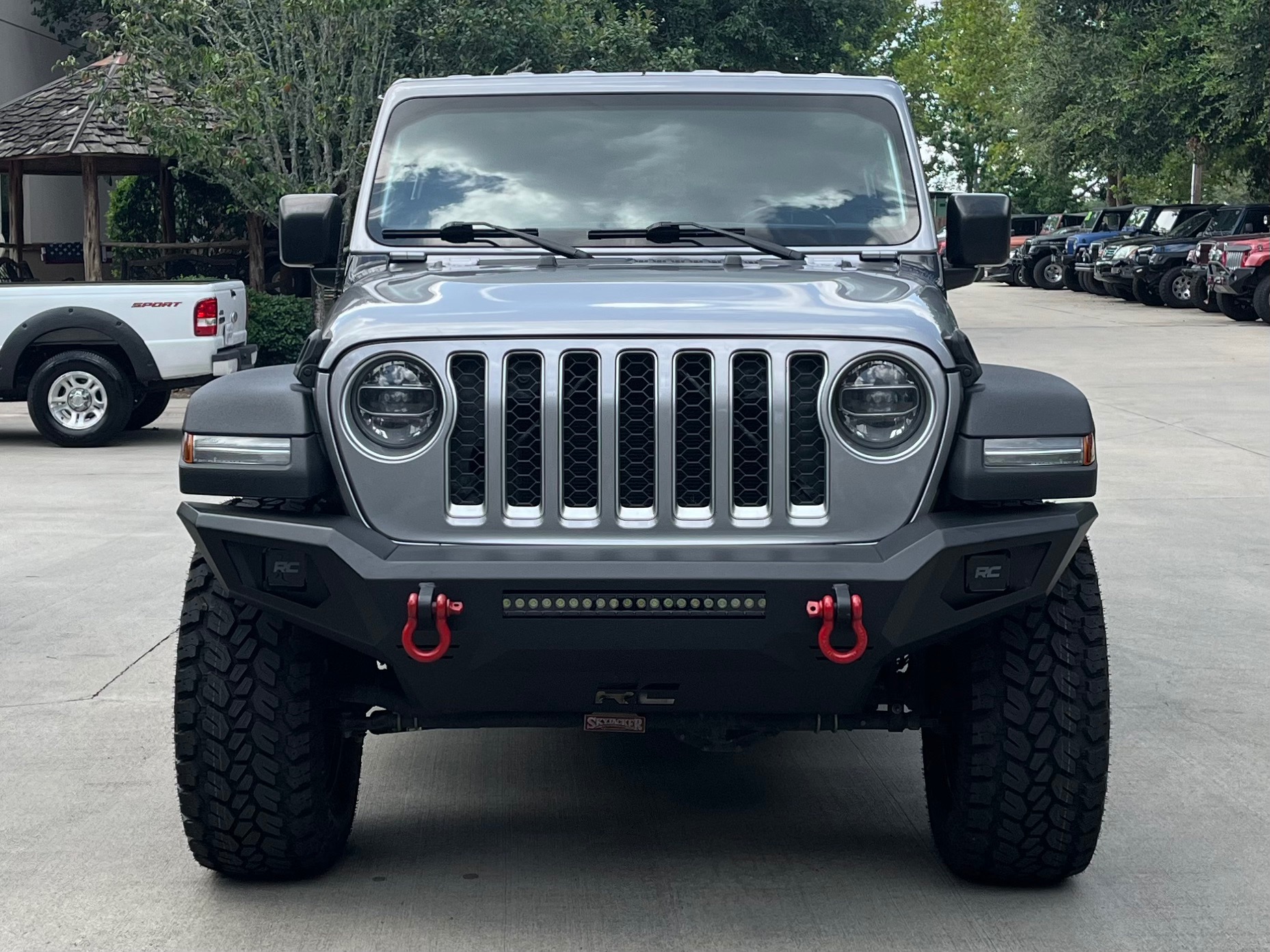 Used-2020-Jeep-Gladiator-Overland