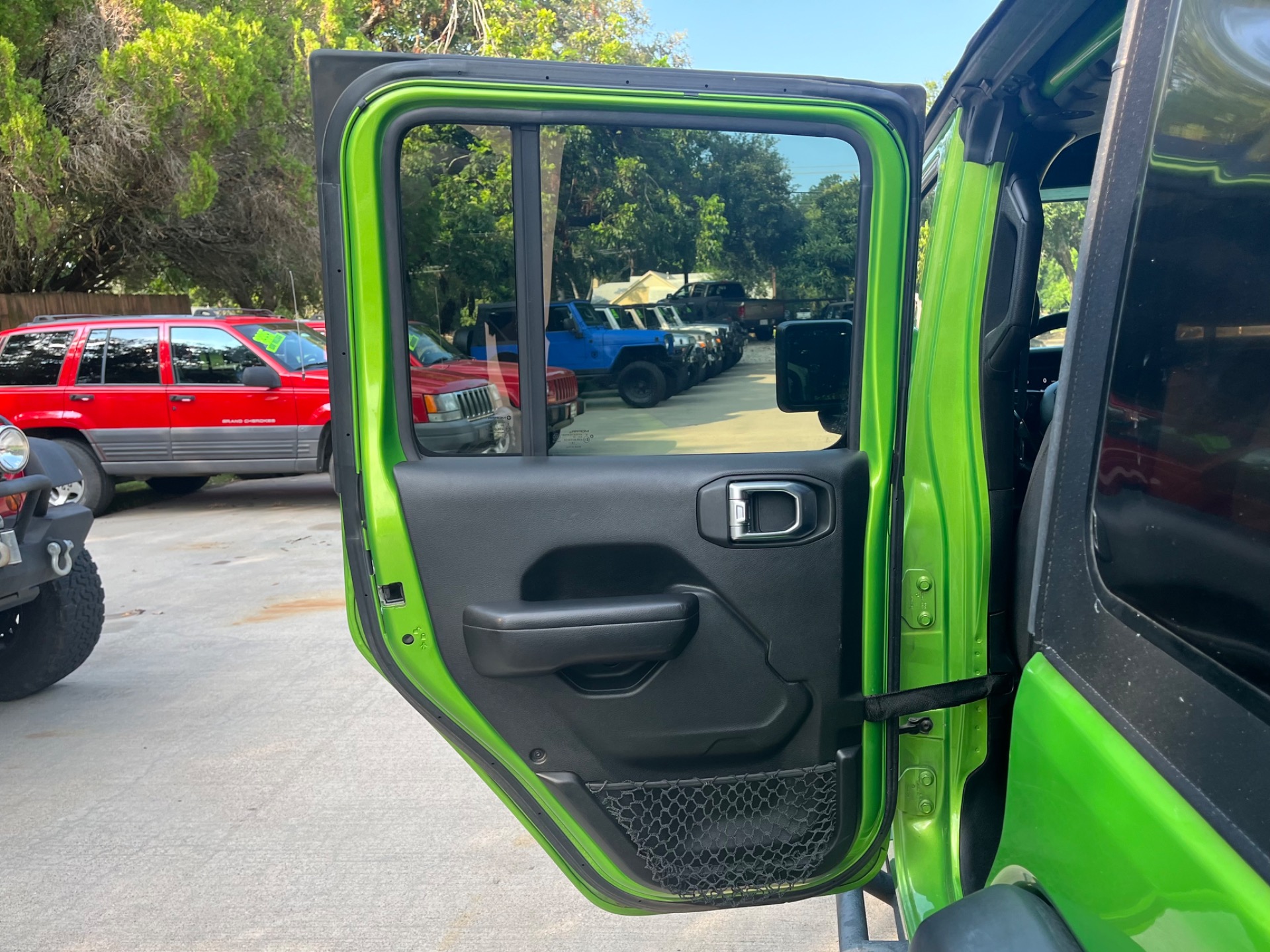 Used-2018-Jeep-Wrangler-Unlimited-Sport