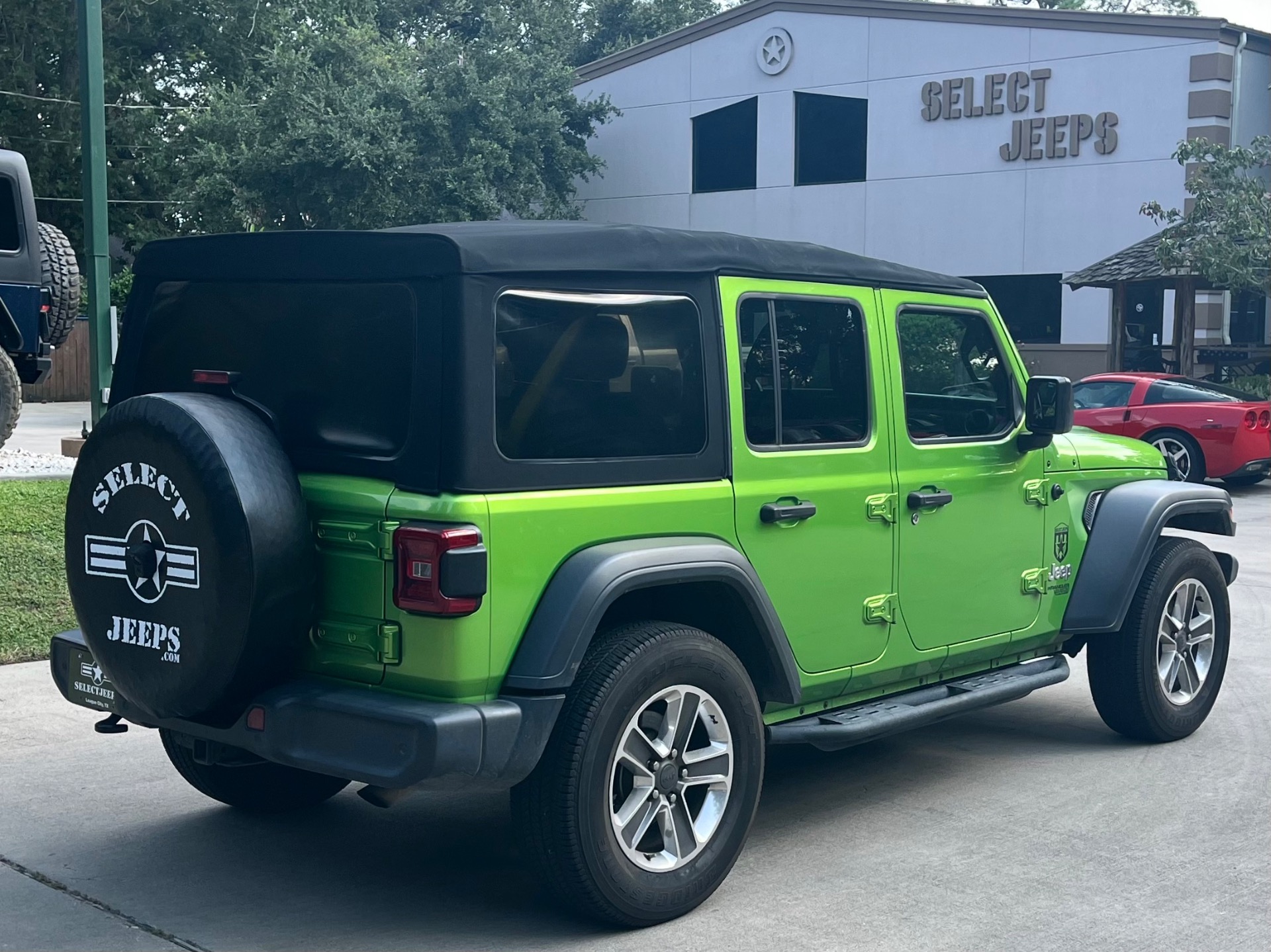 Used-2018-Jeep-Wrangler-Unlimited-Sport