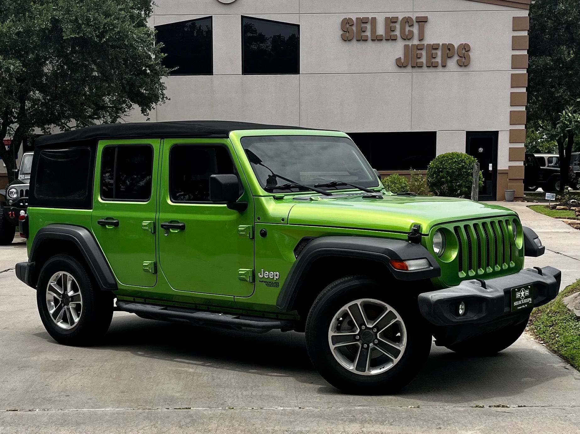 Used-2018-Jeep-Wrangler-Unlimited-Sport