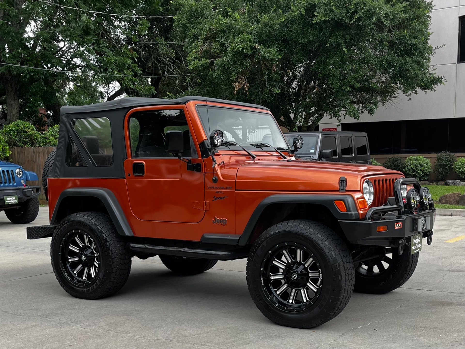 Used-2001-Jeep-Wrangler-Sport