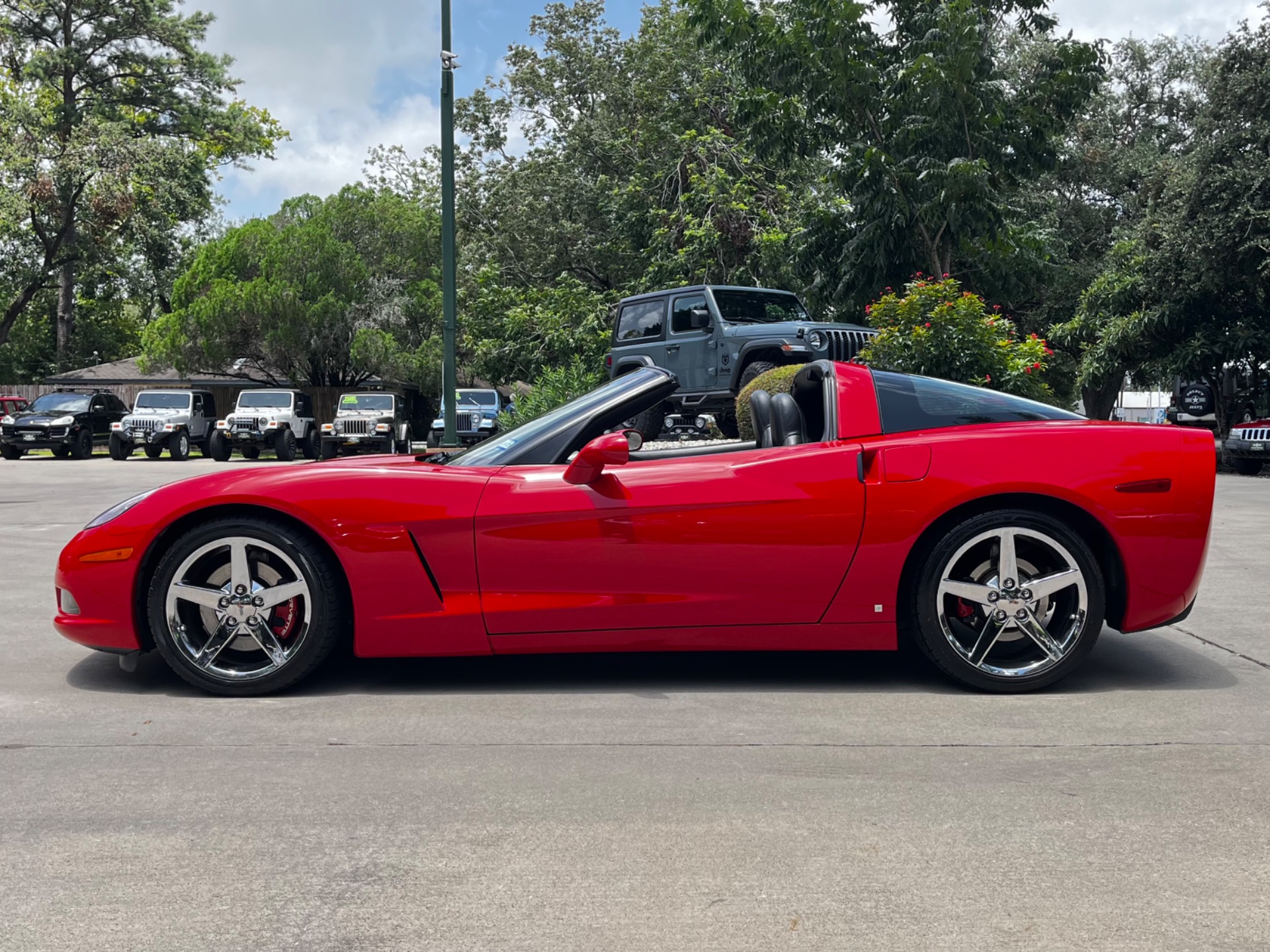 Used-2007-Chevrolet-Corvette