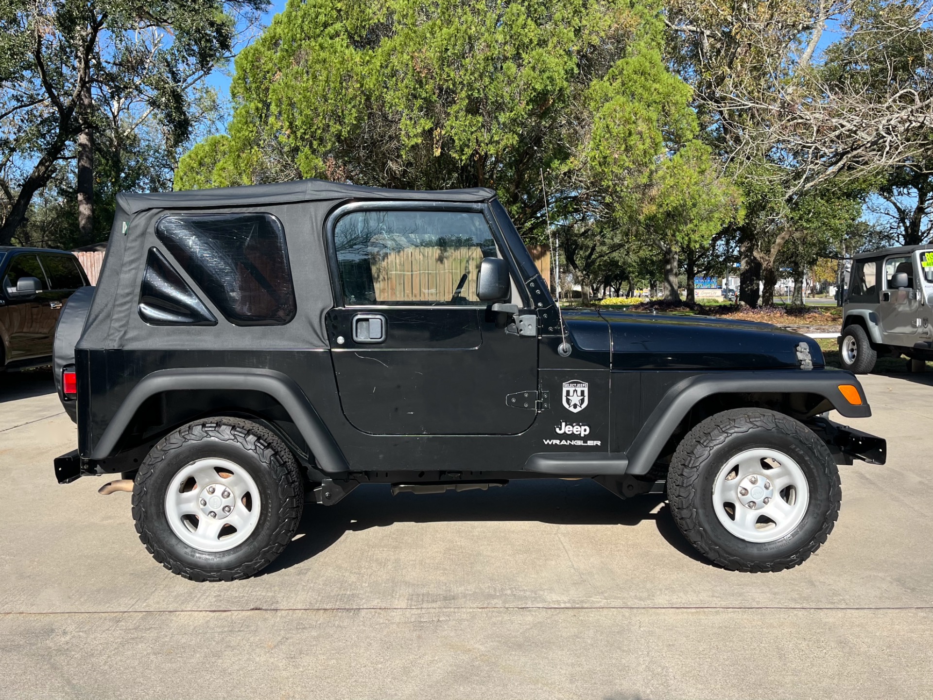 Used-2006-Jeep-Wrangler-SE