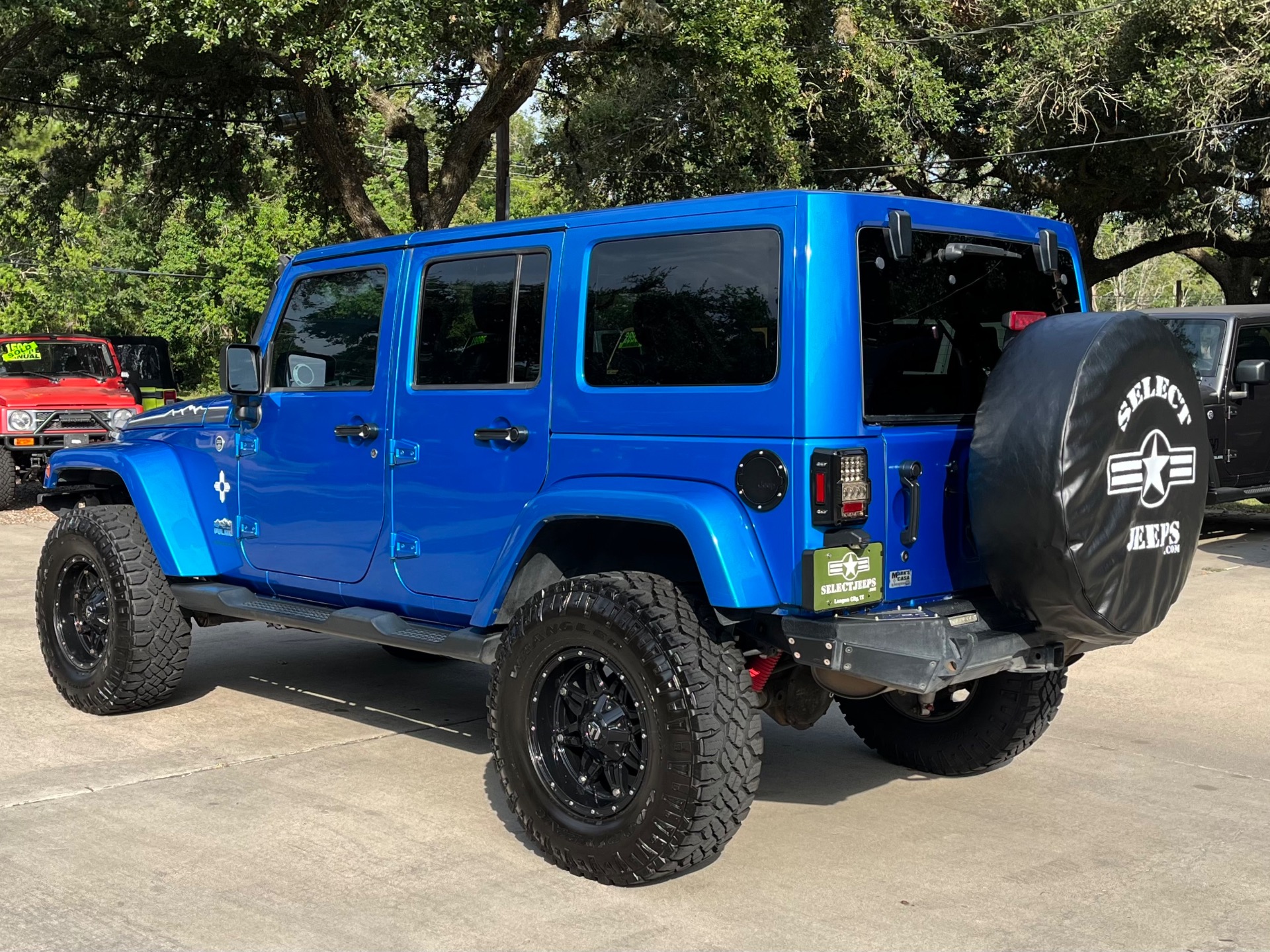 Used-2014-Jeep-Wrangler-Unlimited-Polar-Edition